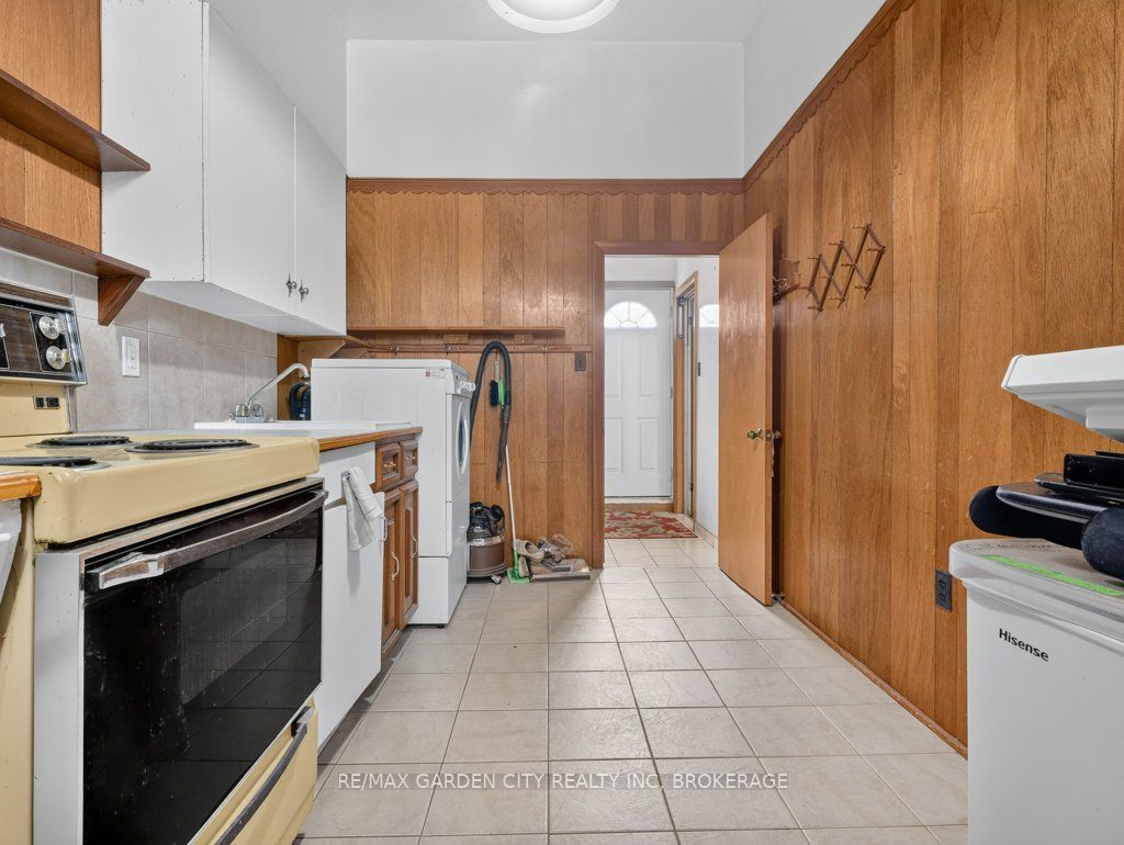 8 Champa Drive Property Photo 37