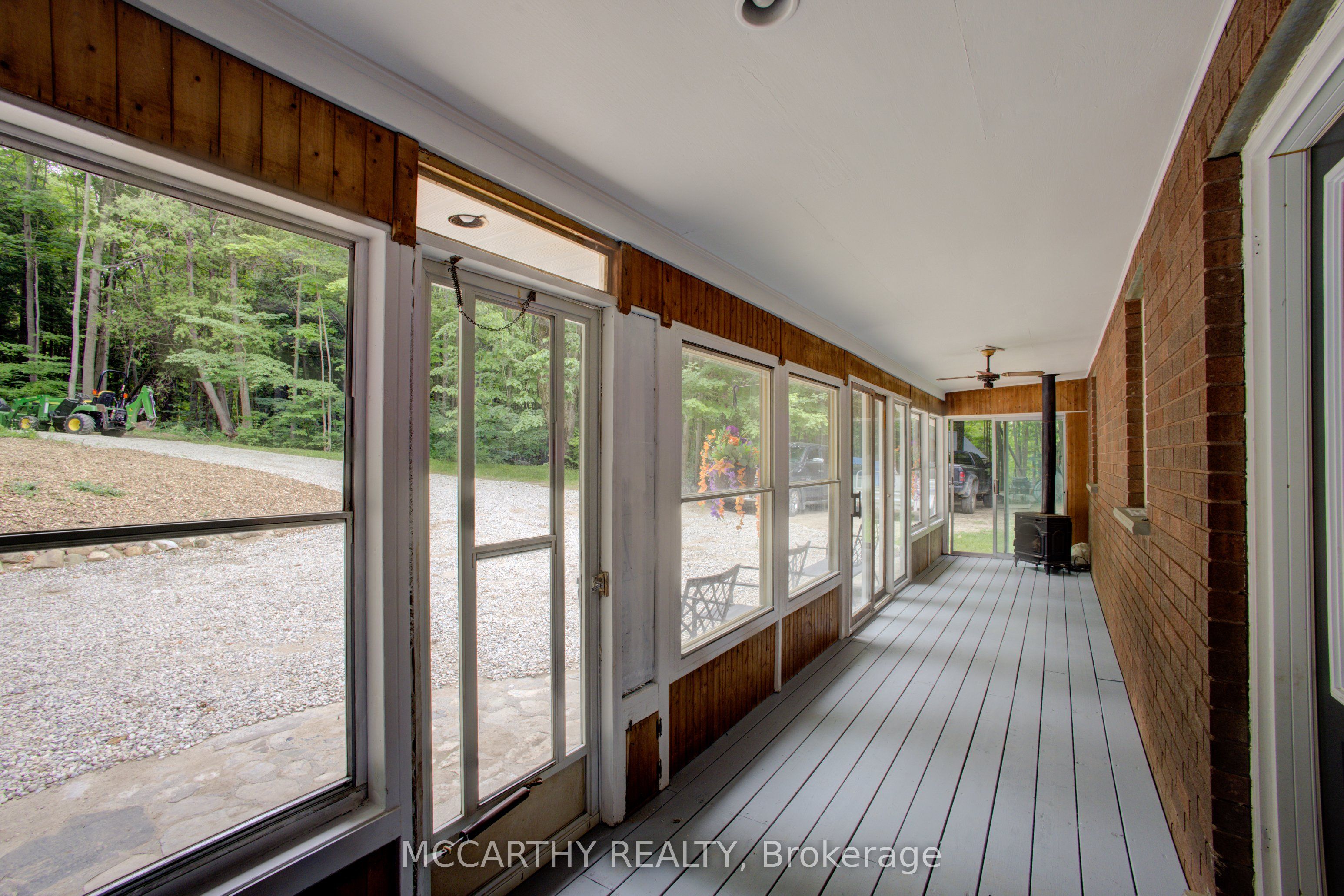 262090 18 Concession Property Photo 6