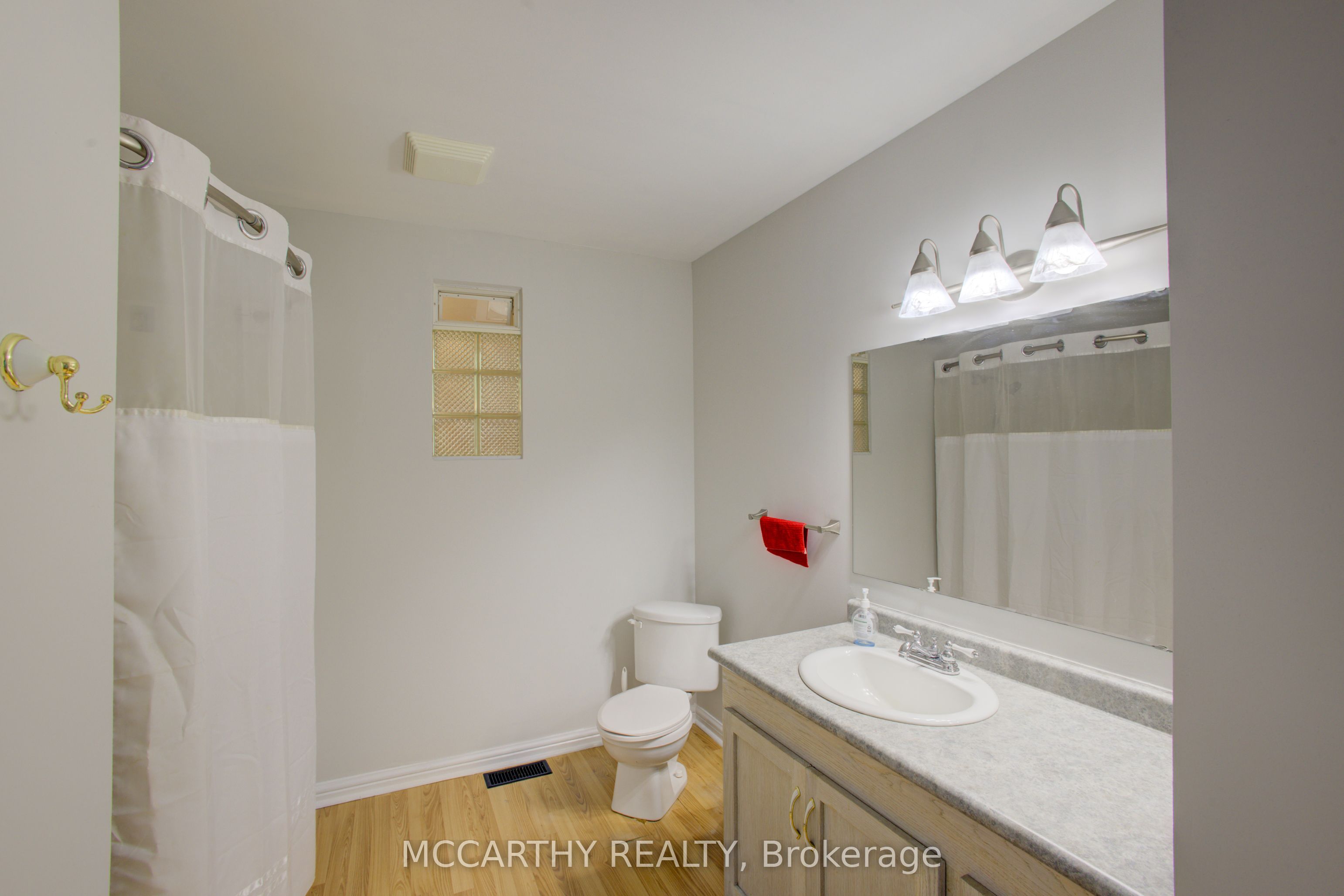 262090 18 Concession Property Photo 23