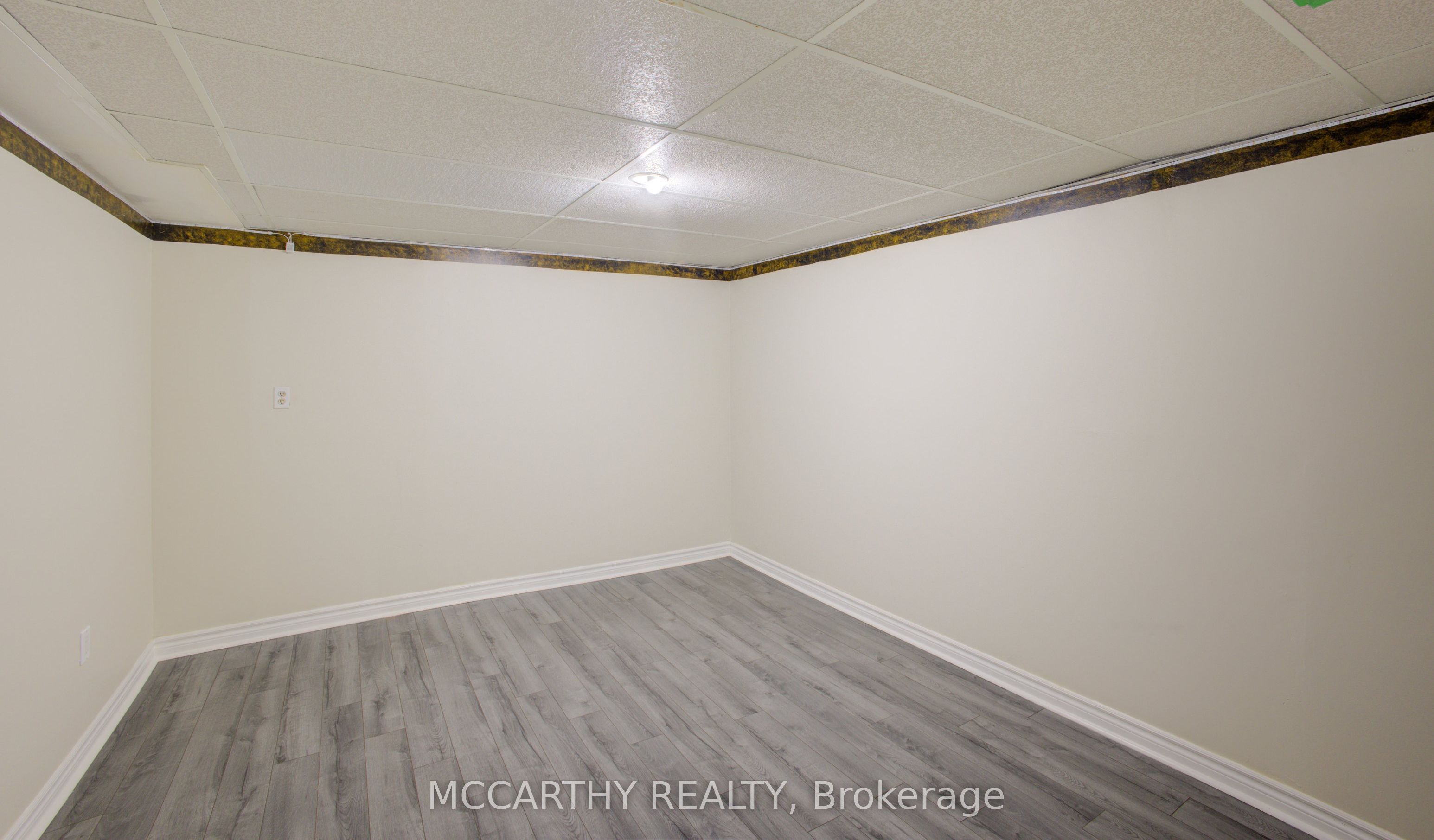 262090 18 Concession Property Photo 32