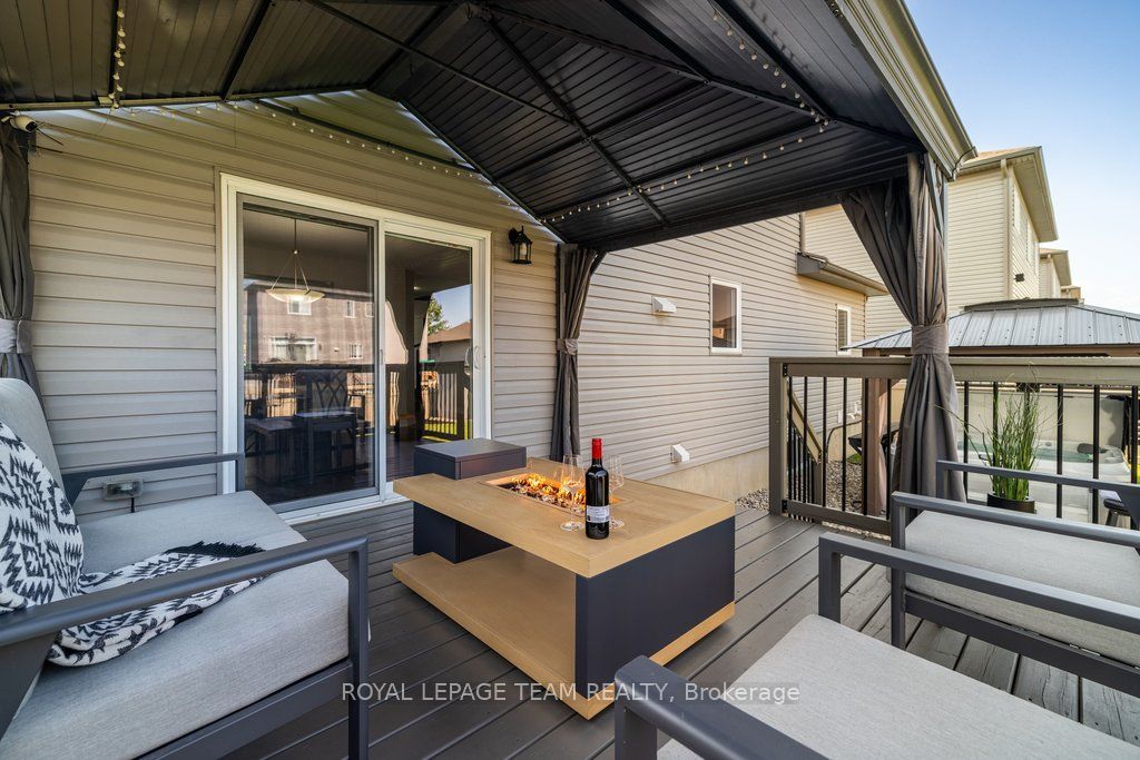 419 Provence Avenue Property Photo 37