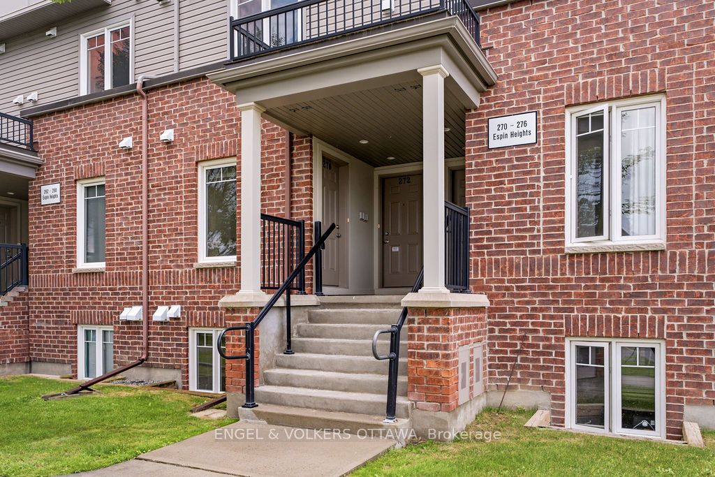 270 Espin Heights Property Photo 3