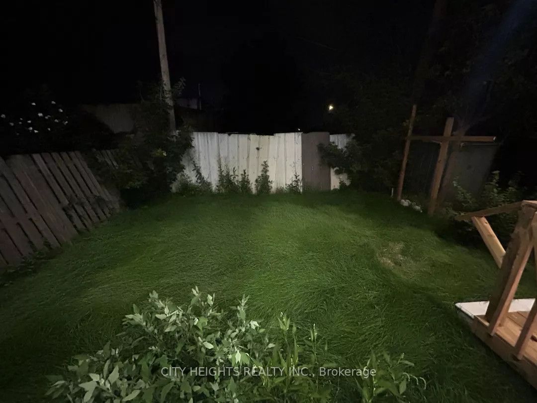 10 Robins Avenue 1 Property Photo 14