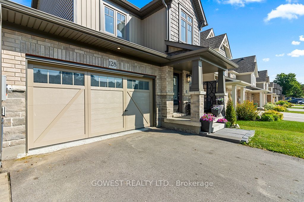 128 Mullin Street Property Photo 6