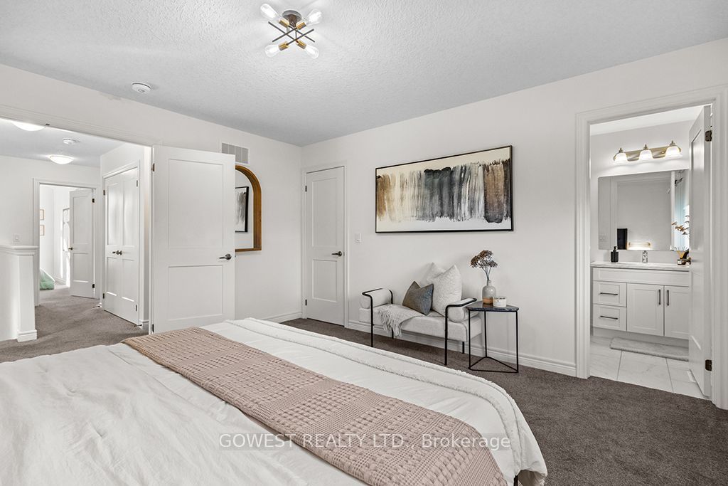 128 Mullin Street Property Photo 23