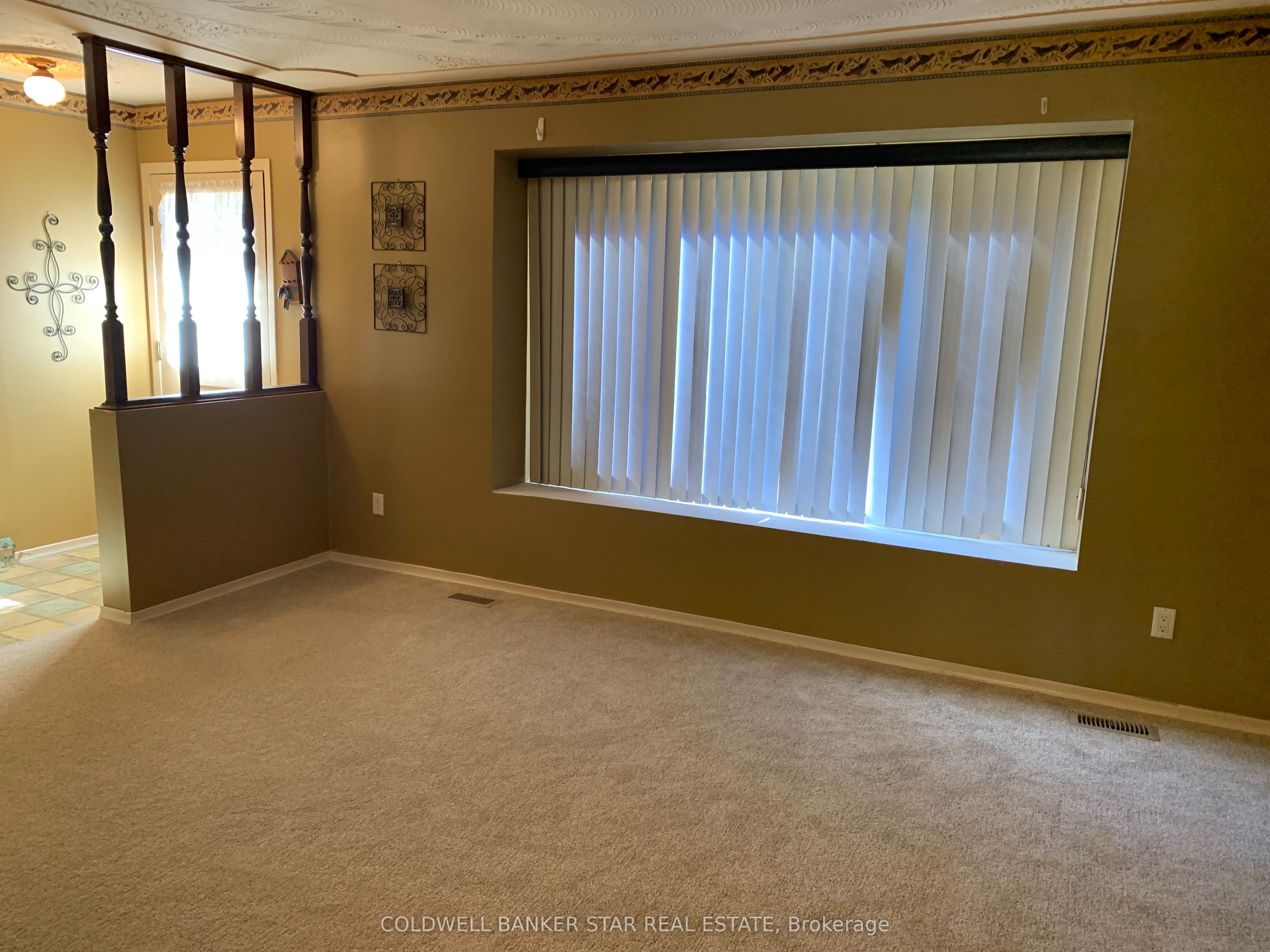 9 Lakeview Circle Property Photo 8