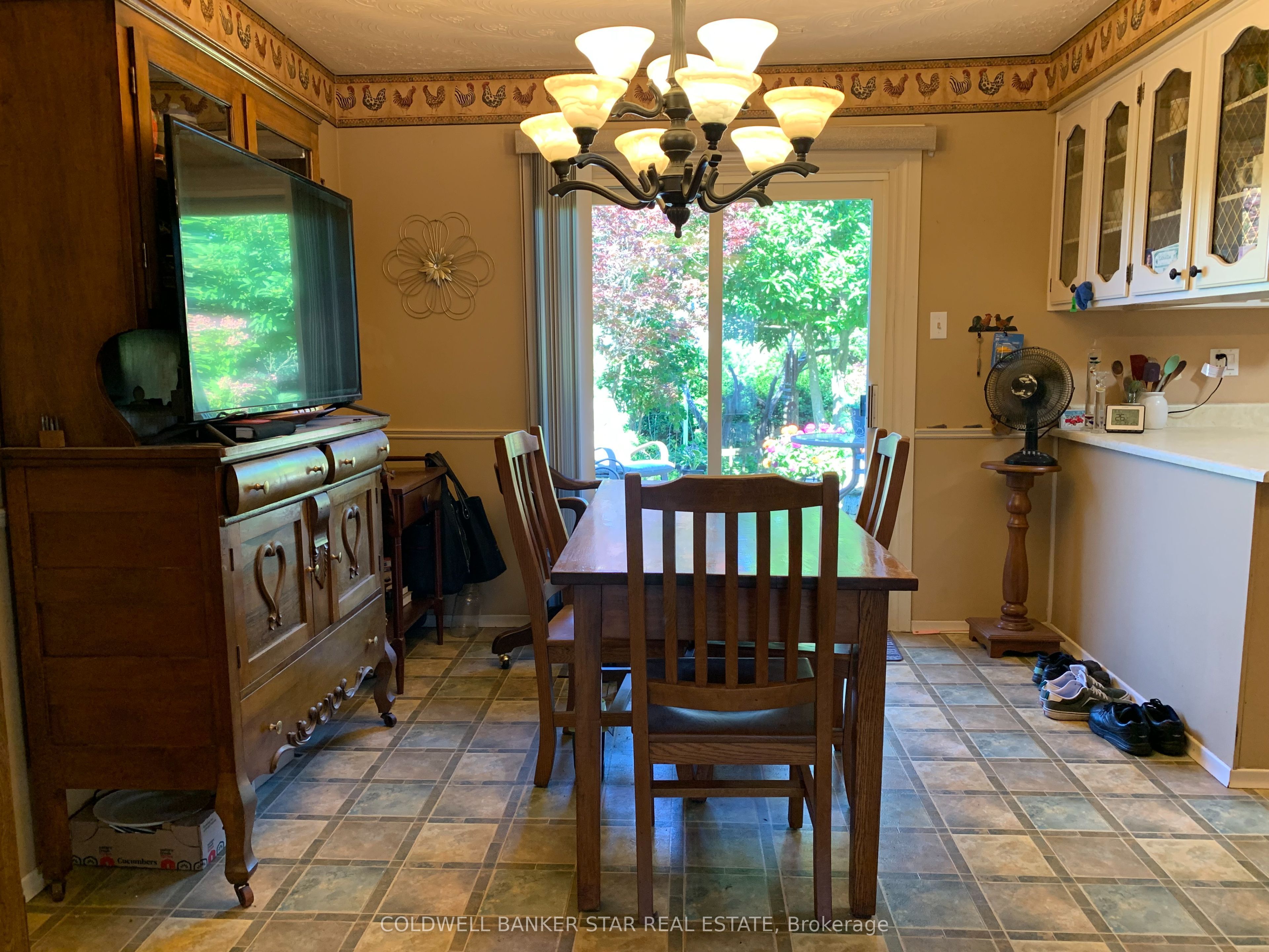 9 Lakeview Circle Property Photo 14