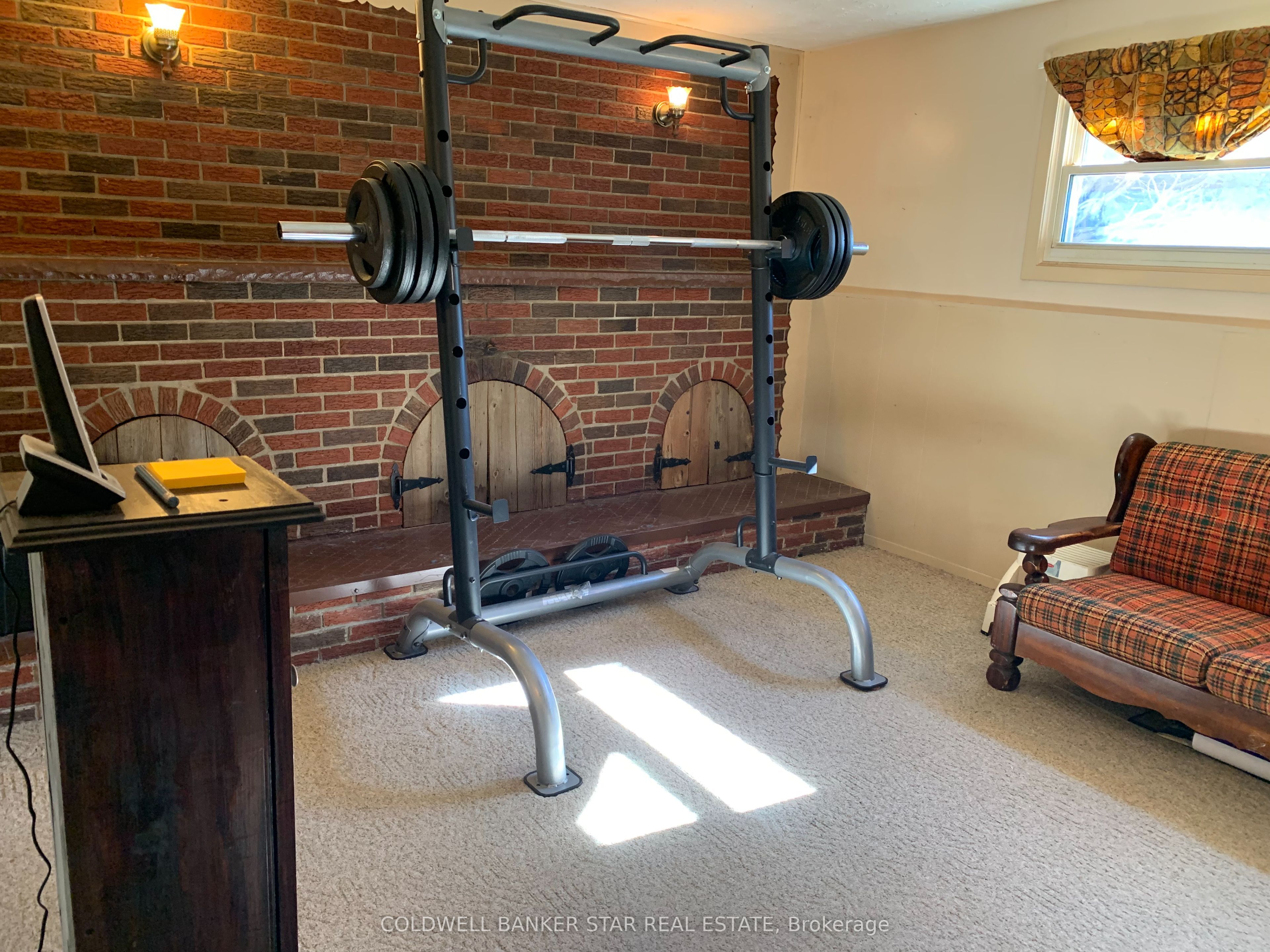9 Lakeview Circle Property Photo 22