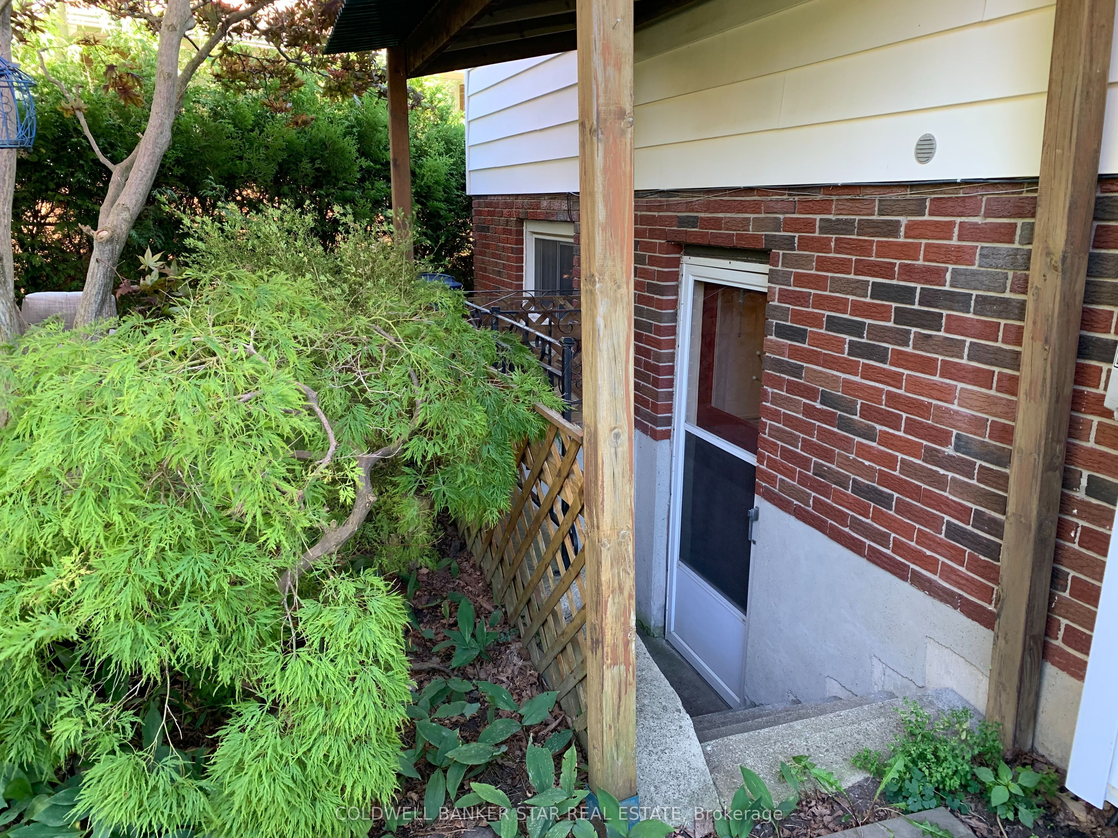 9 Lakeview Circle Property Photo 28