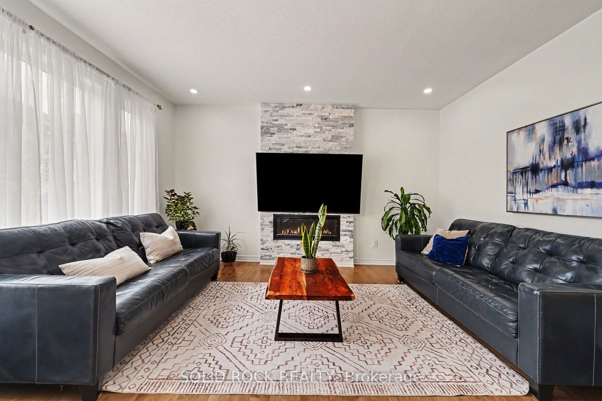 1011 Carden Lane Property Photo 10