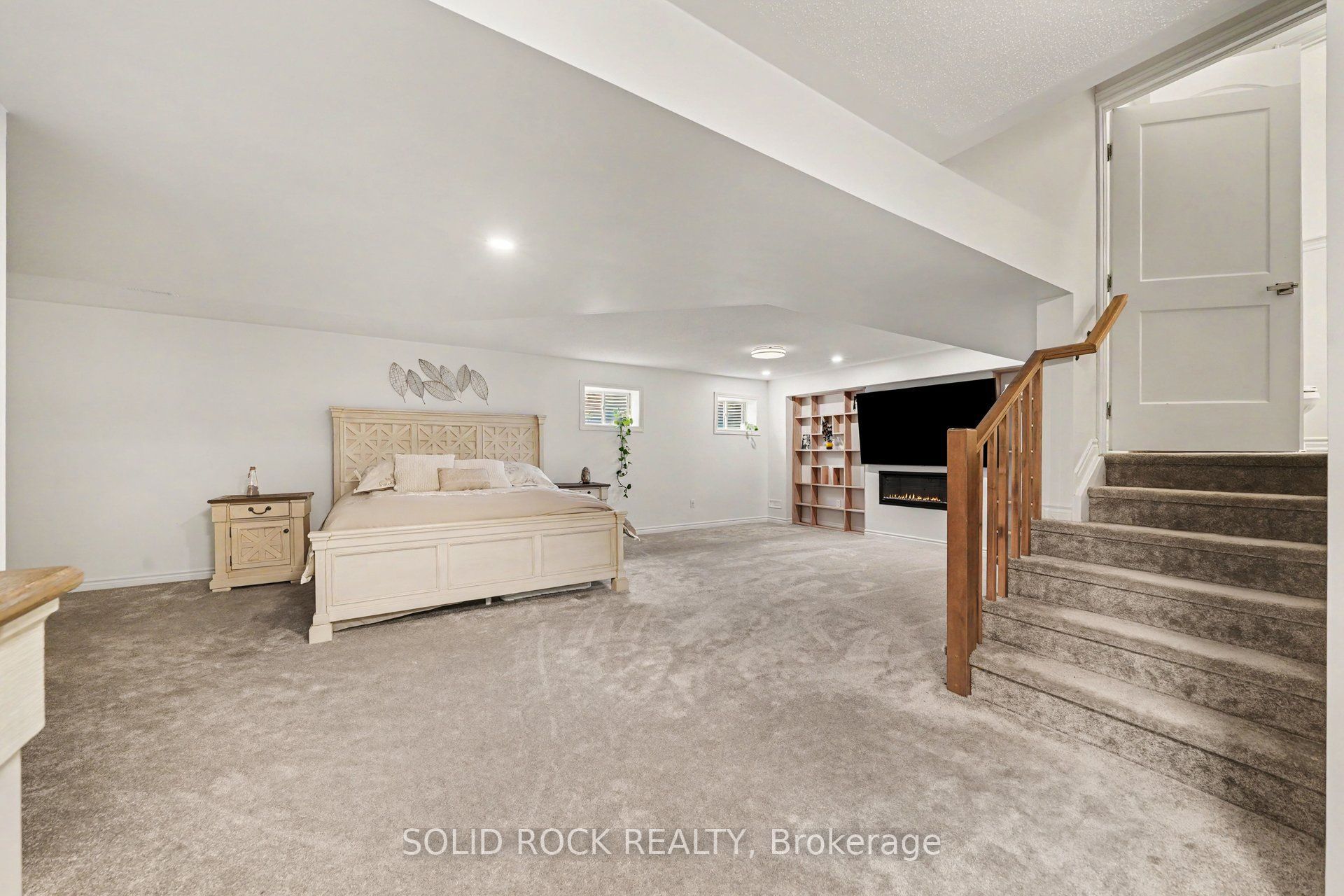 1011 Carden Lane Property Photo 43