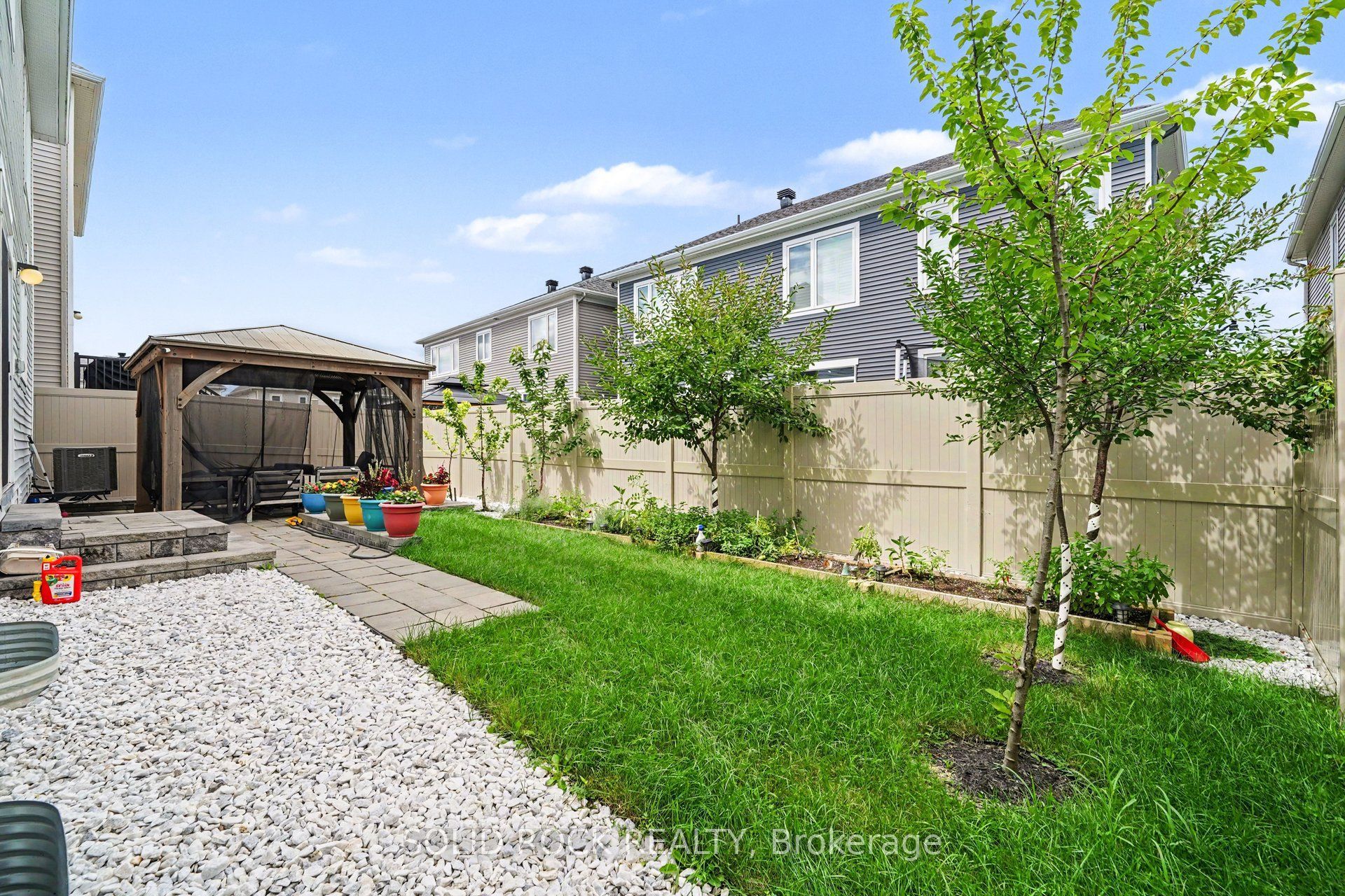 1011 Carden Lane Property Photo 45