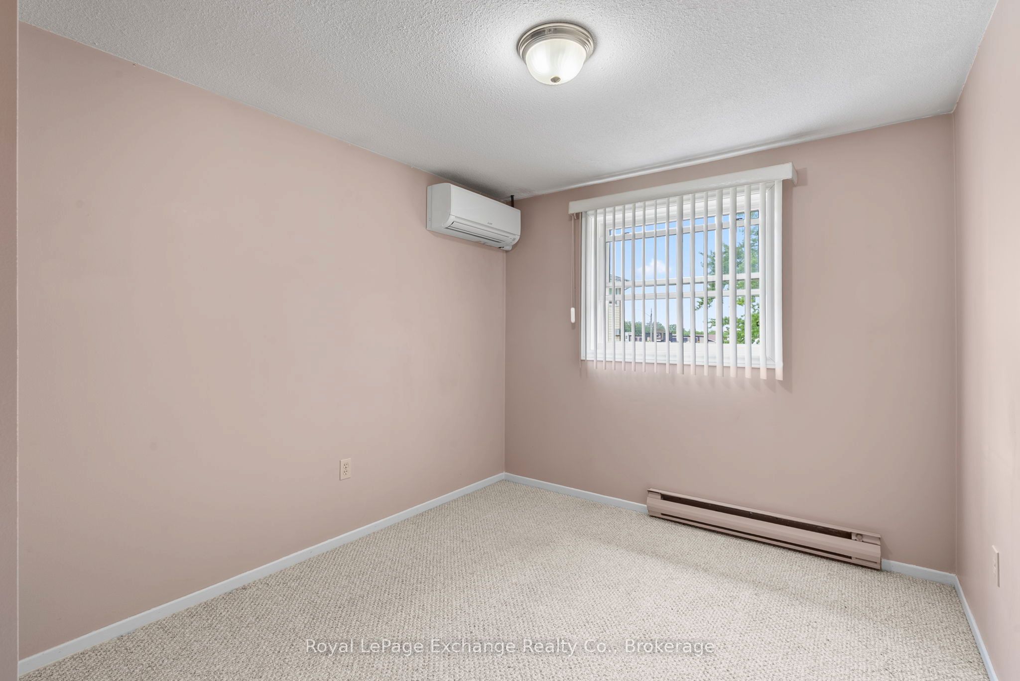 41 Philip Place 41 Property Photo 21