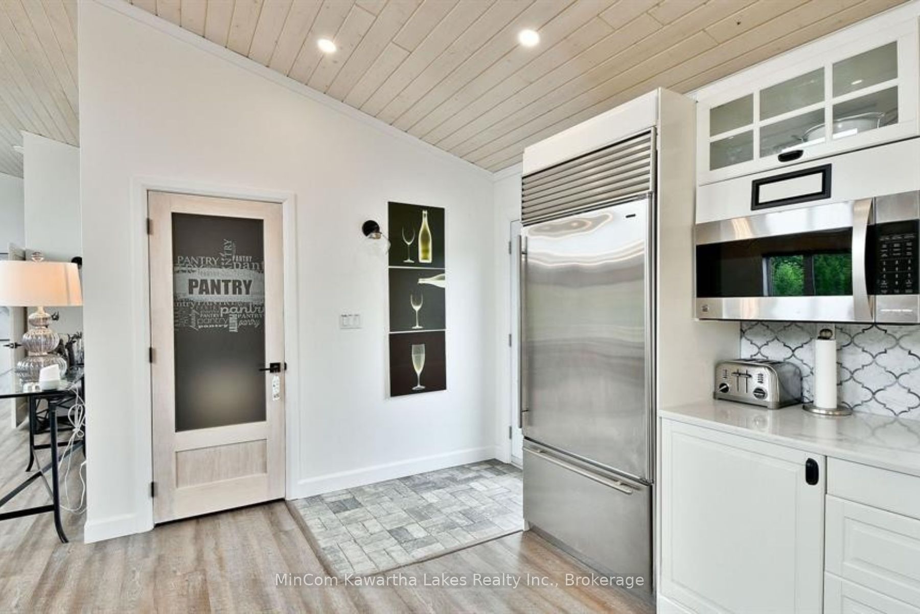 9 Hunts Line Road Property Photo 10