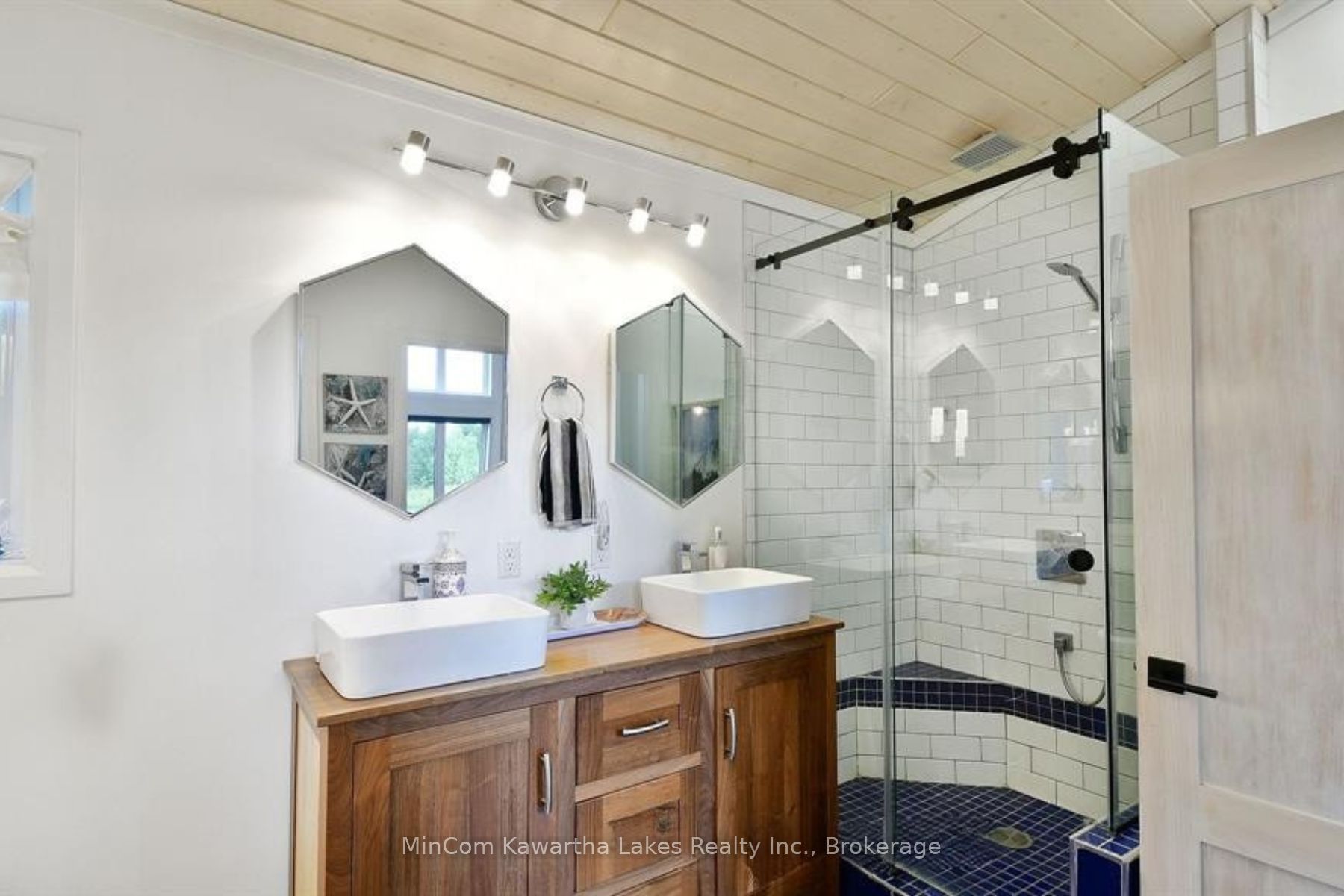 9 Hunts Line Road Property Photo 26