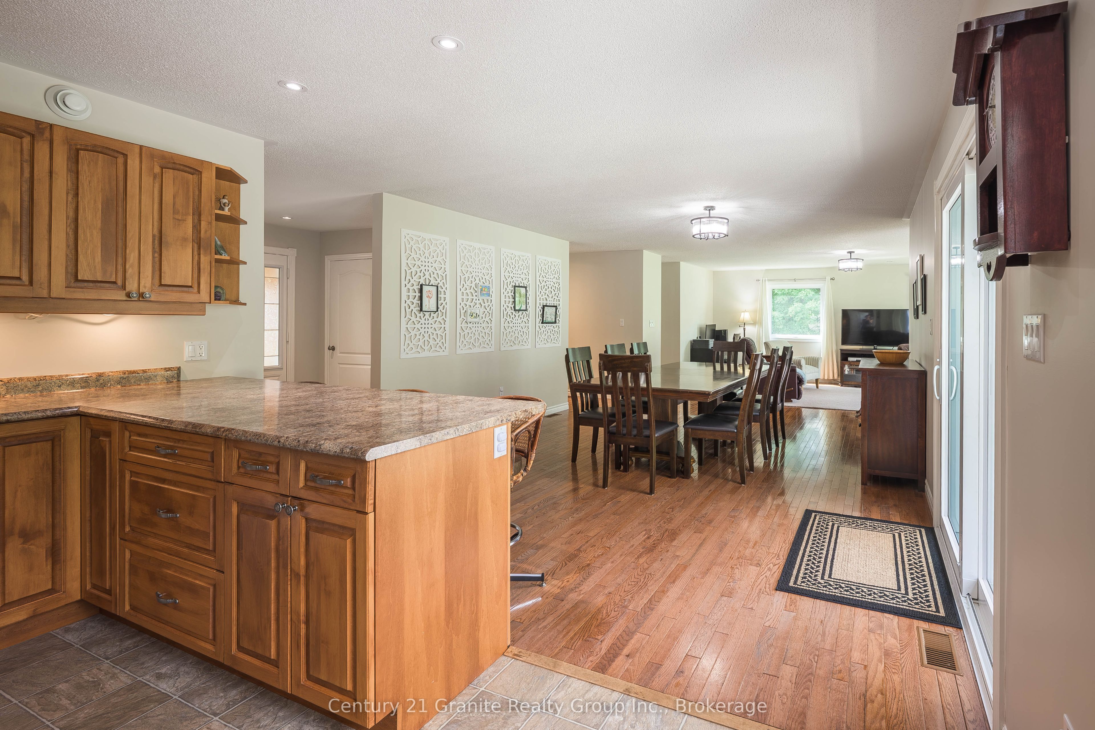 49 Sancayne Street Property Photo 6