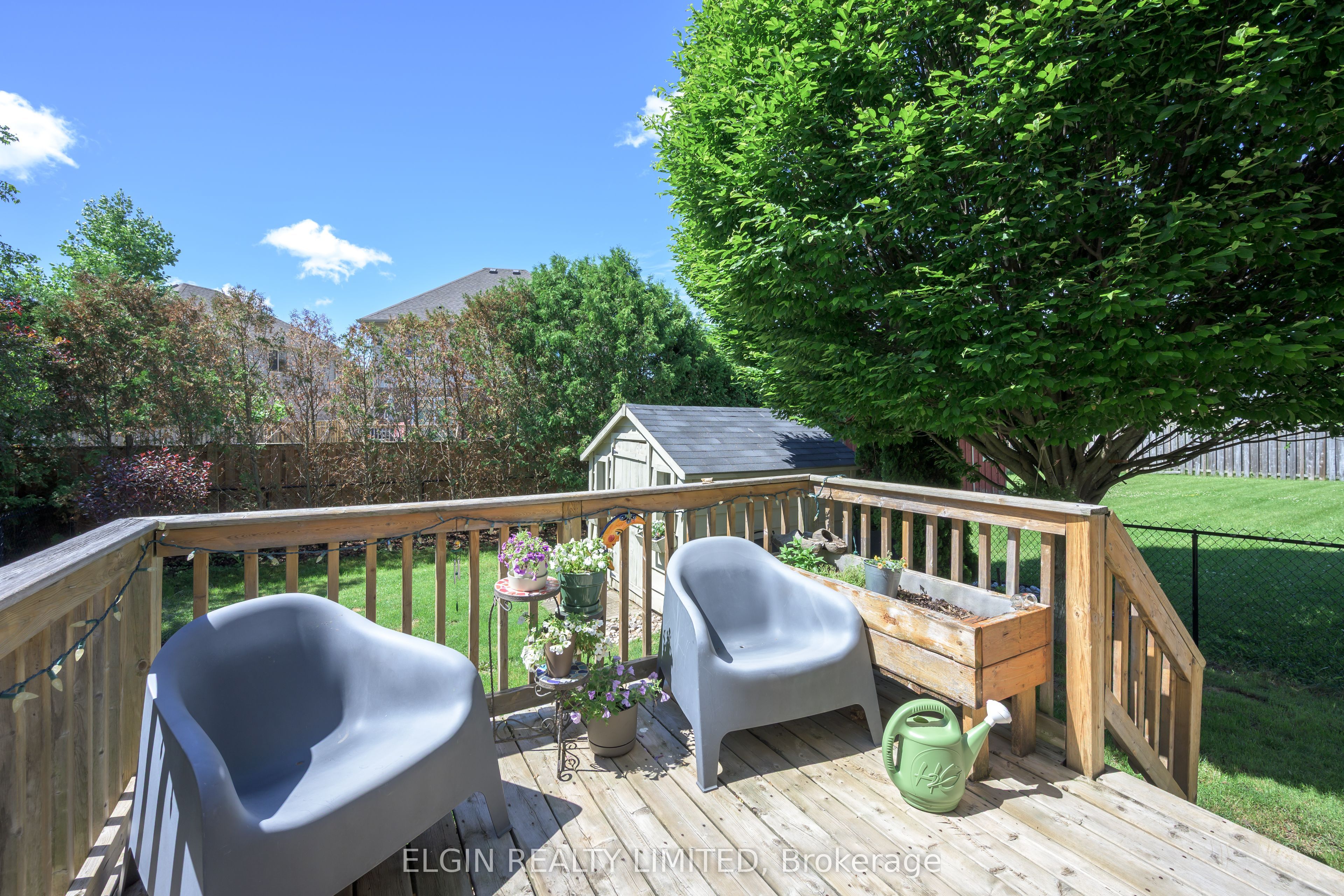 34 Pear Tree Avenue Property Photo 9