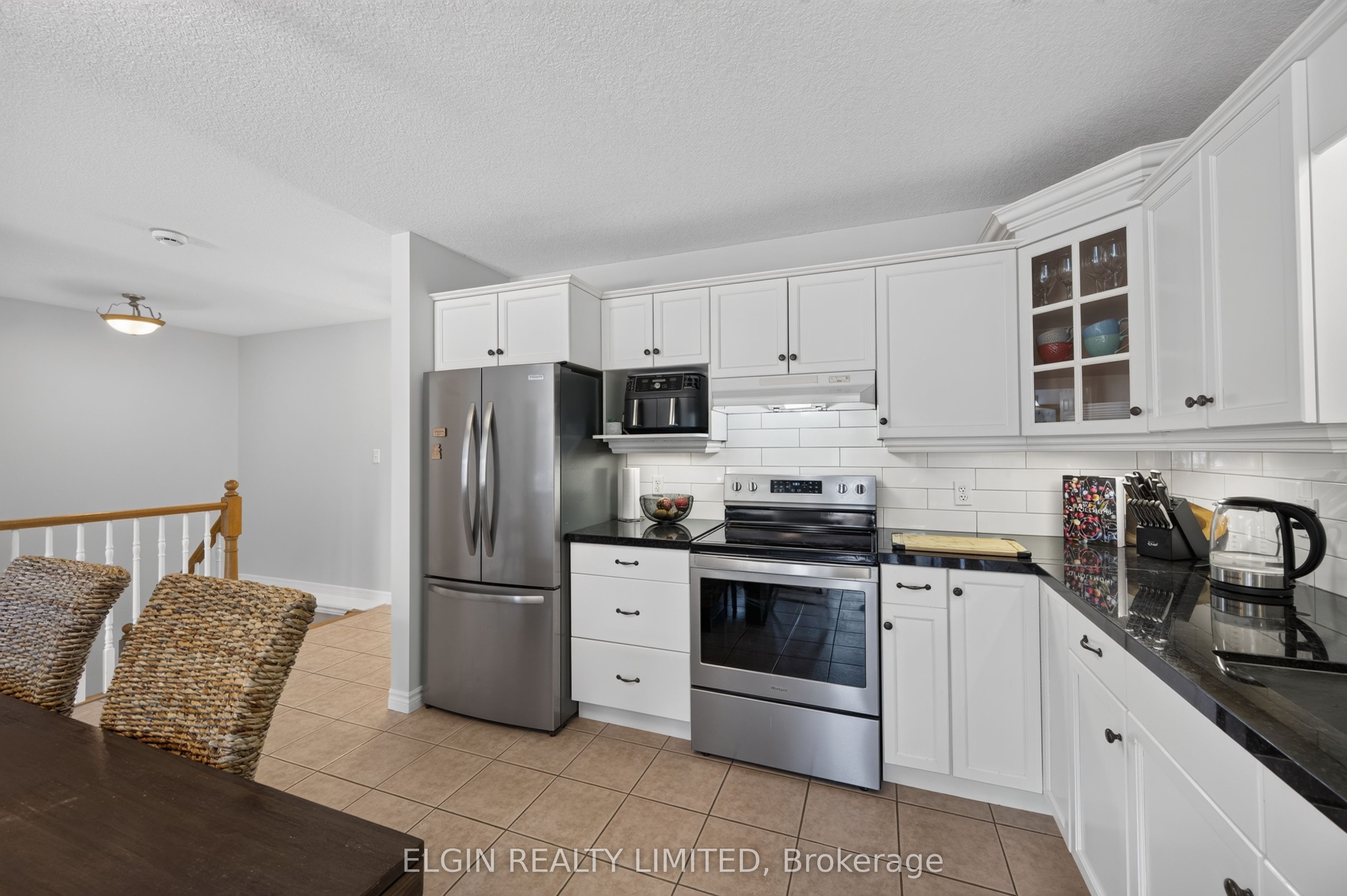 34 Pear Tree Avenue Property Photo 14