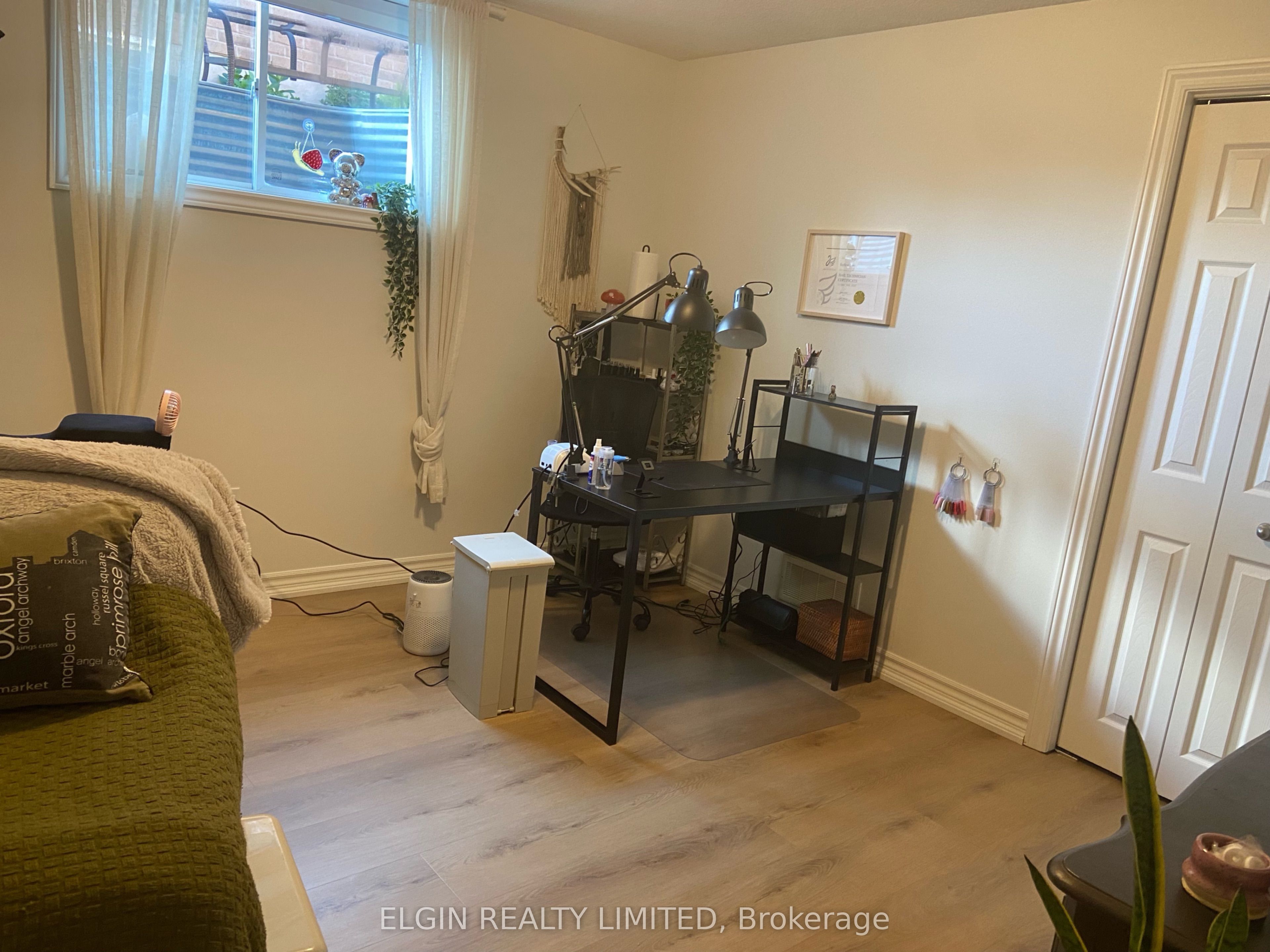34 Pear Tree Avenue Property Photo 25