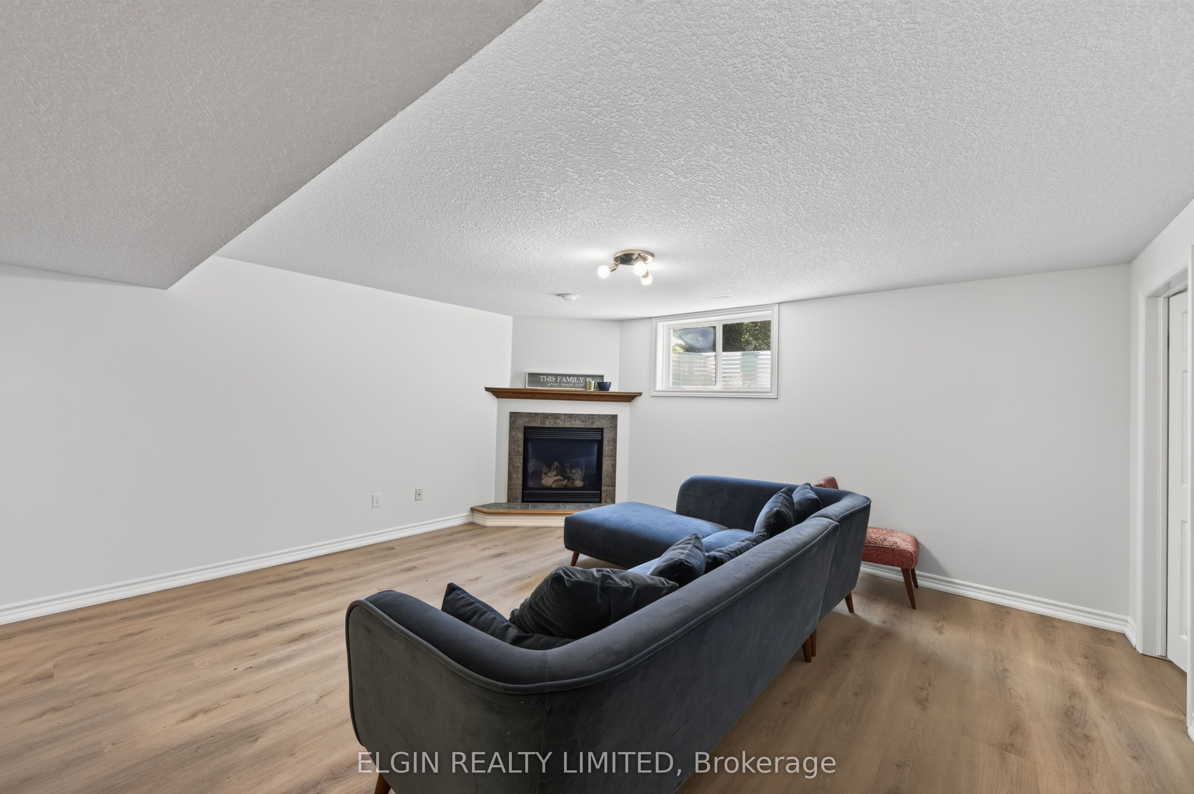 34 Pear Tree Avenue Property Photo 29