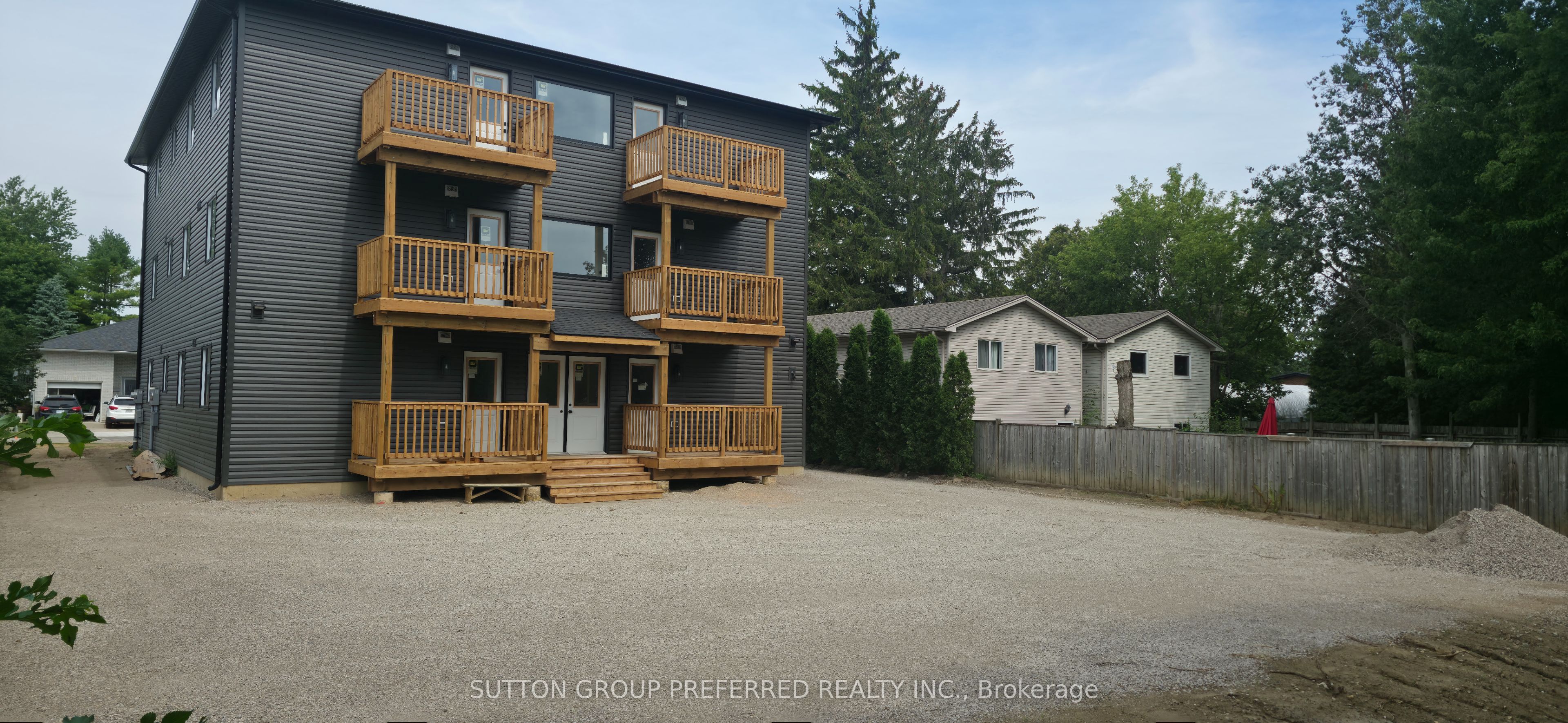 118 Scott Street 2 Property Photo 18