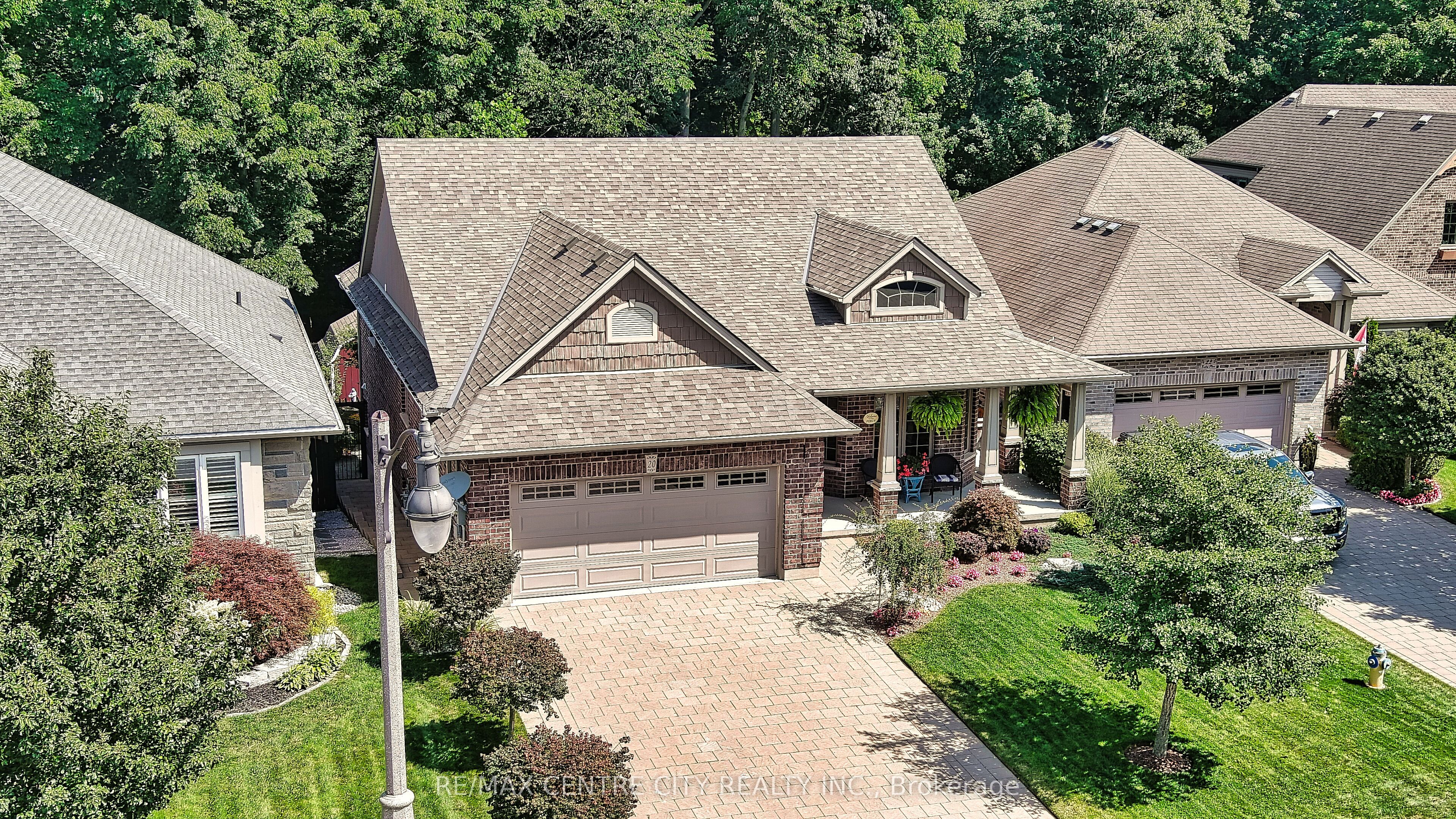20 Ensley Place Property Photo 2