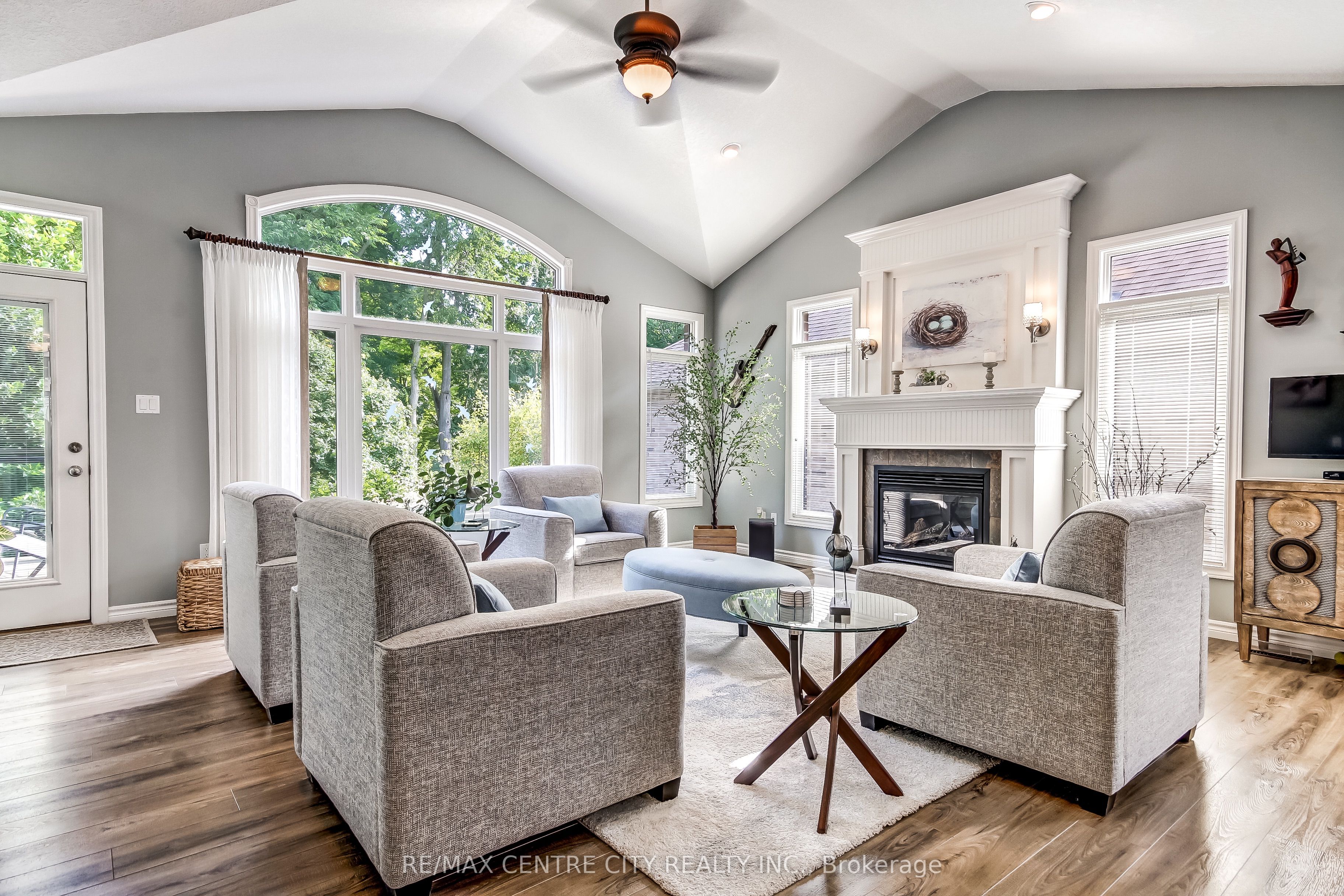 20 Ensley Place Property Photo 13