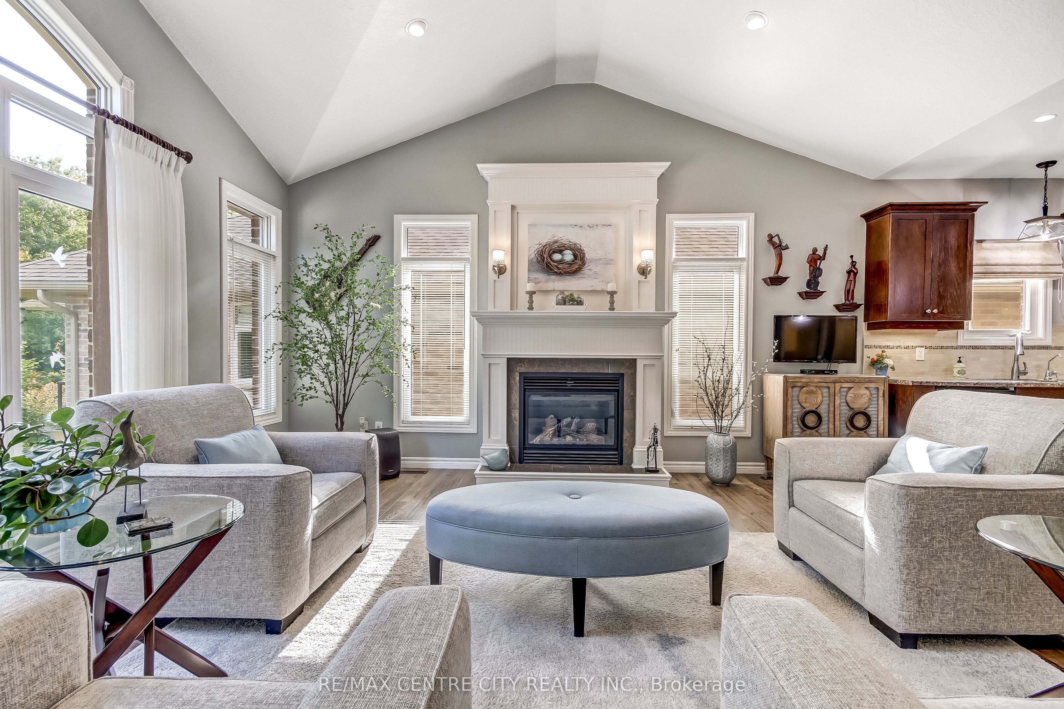 20 Ensley Place Property Photo 15