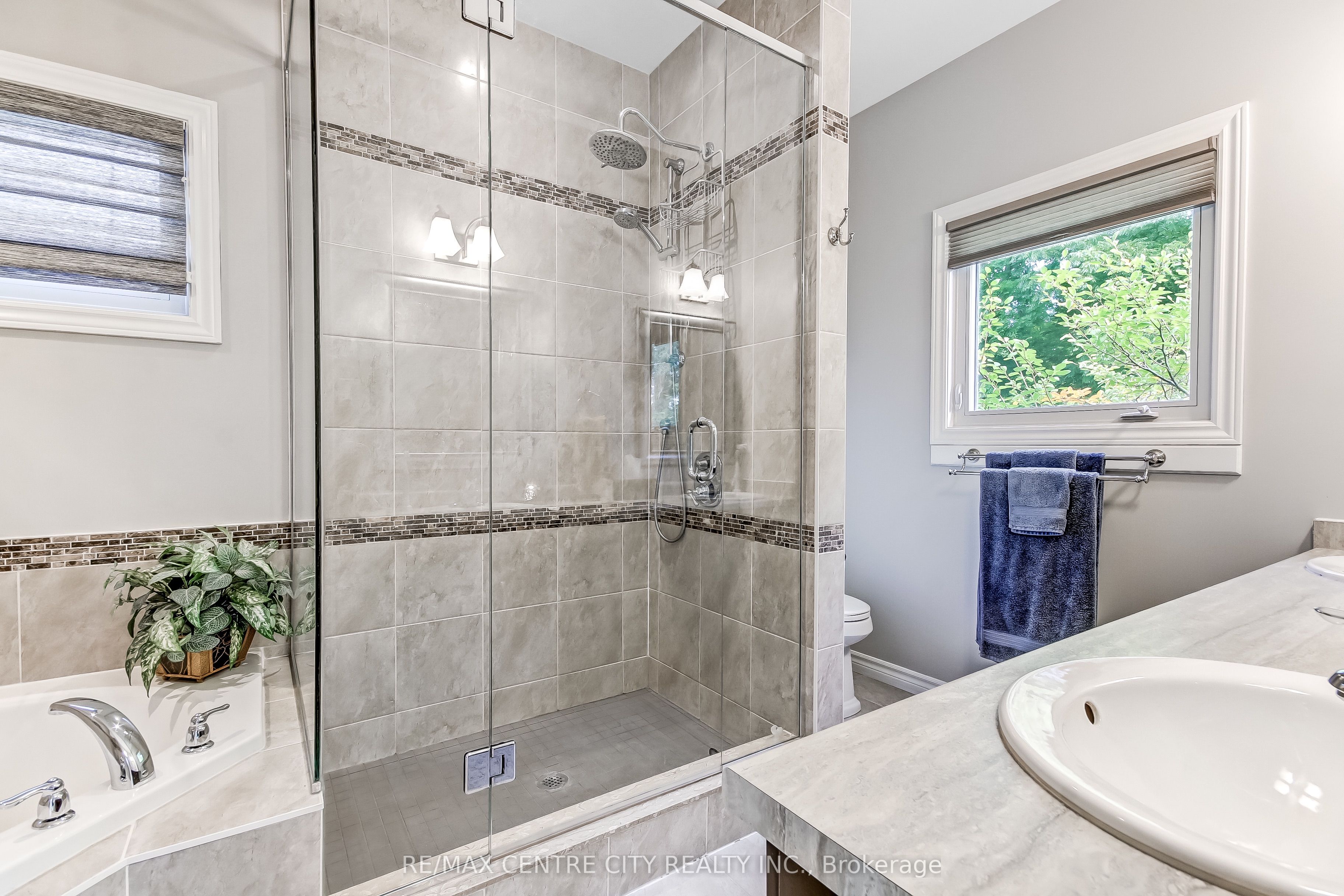 20 Ensley Place Property Photo 21