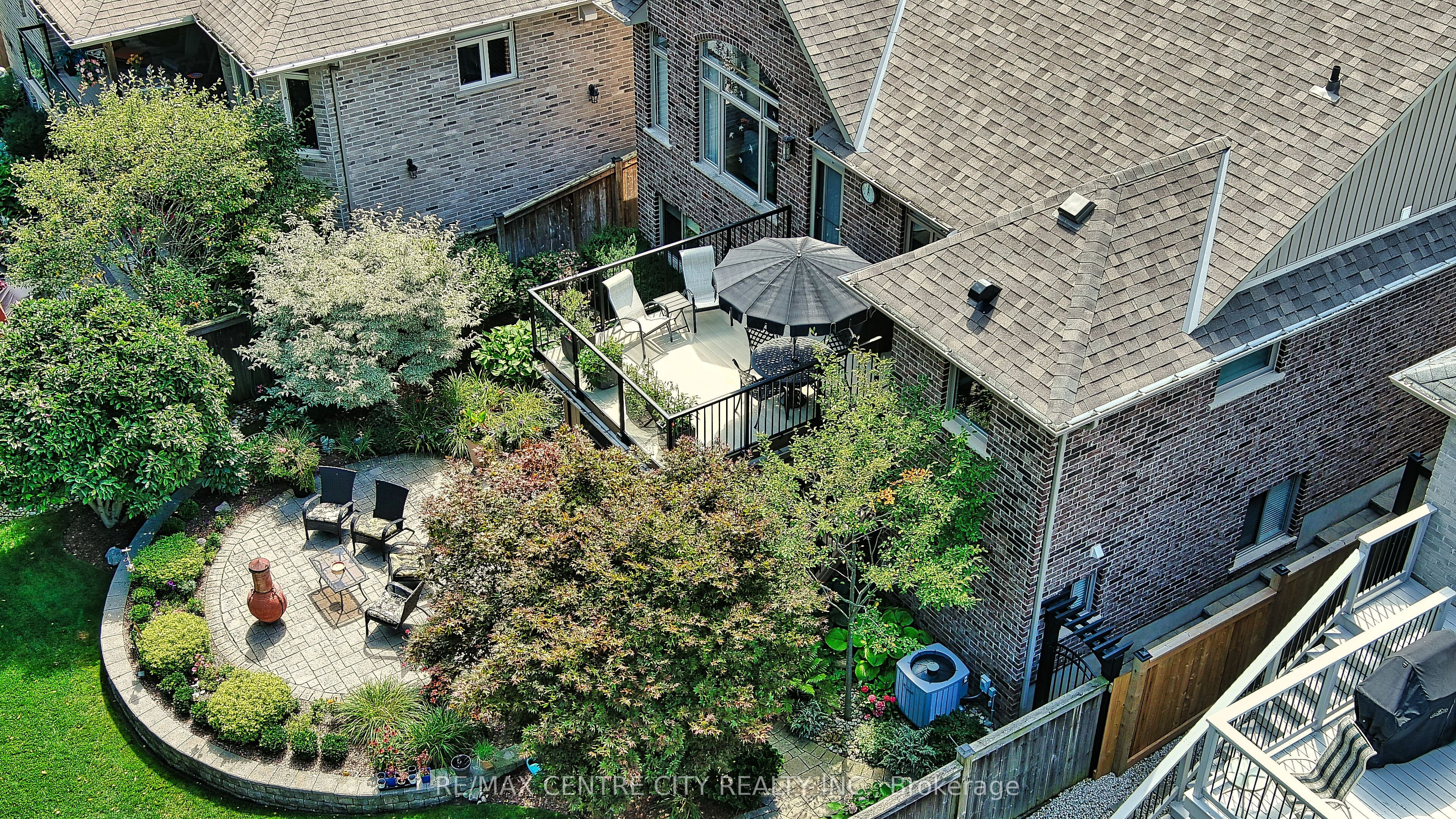 20 Ensley Place Property Photo 35