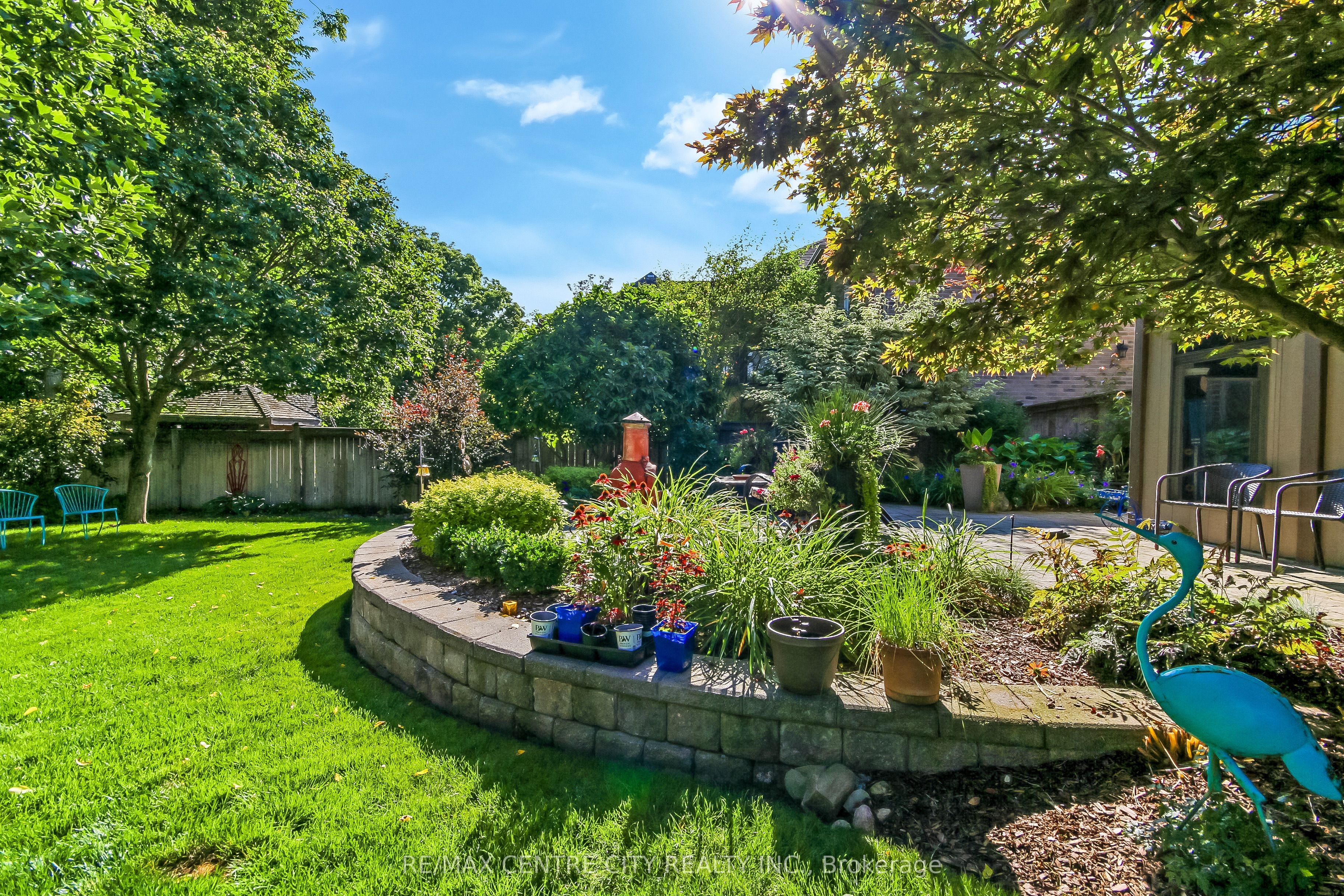 20 Ensley Place Property Photo 40