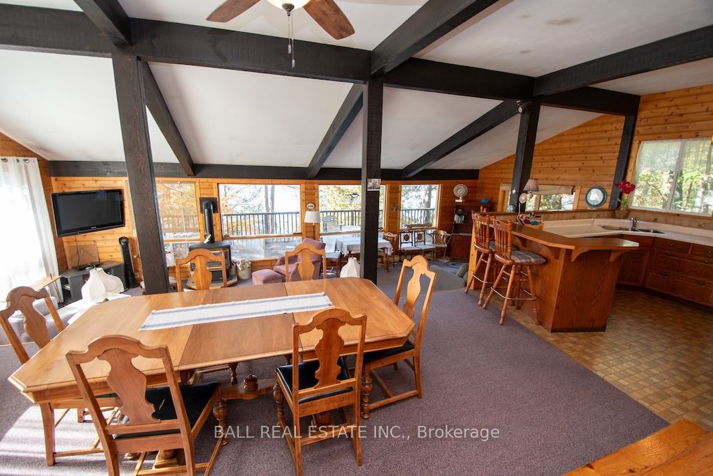 12 Bedwell Drive Property Photo 17