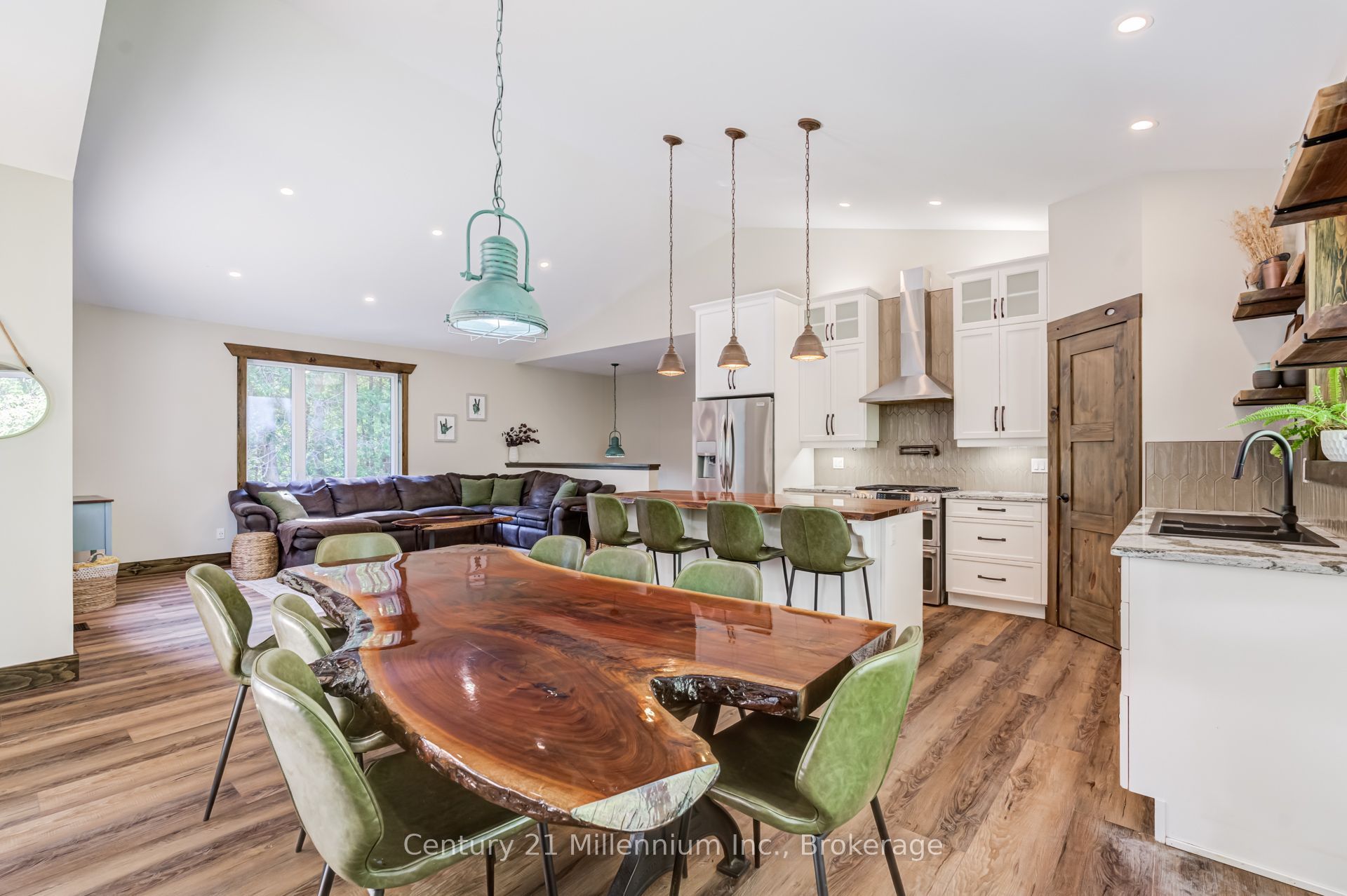 81 Parkside Avenue Property Photo 15