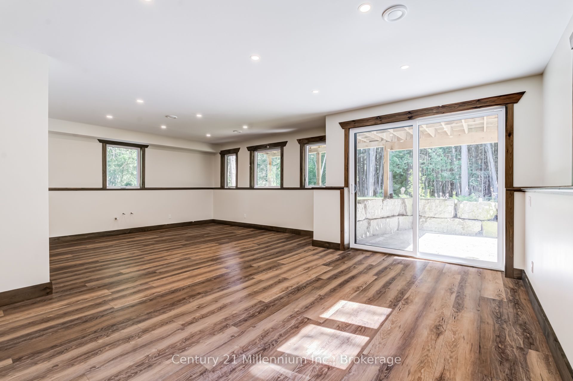 81 Parkside Avenue Property Photo 32