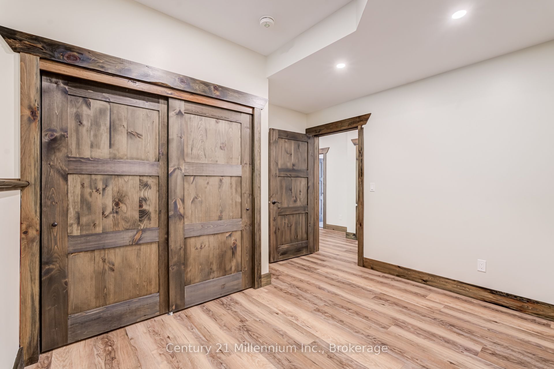 81 Parkside Avenue Property Photo 37