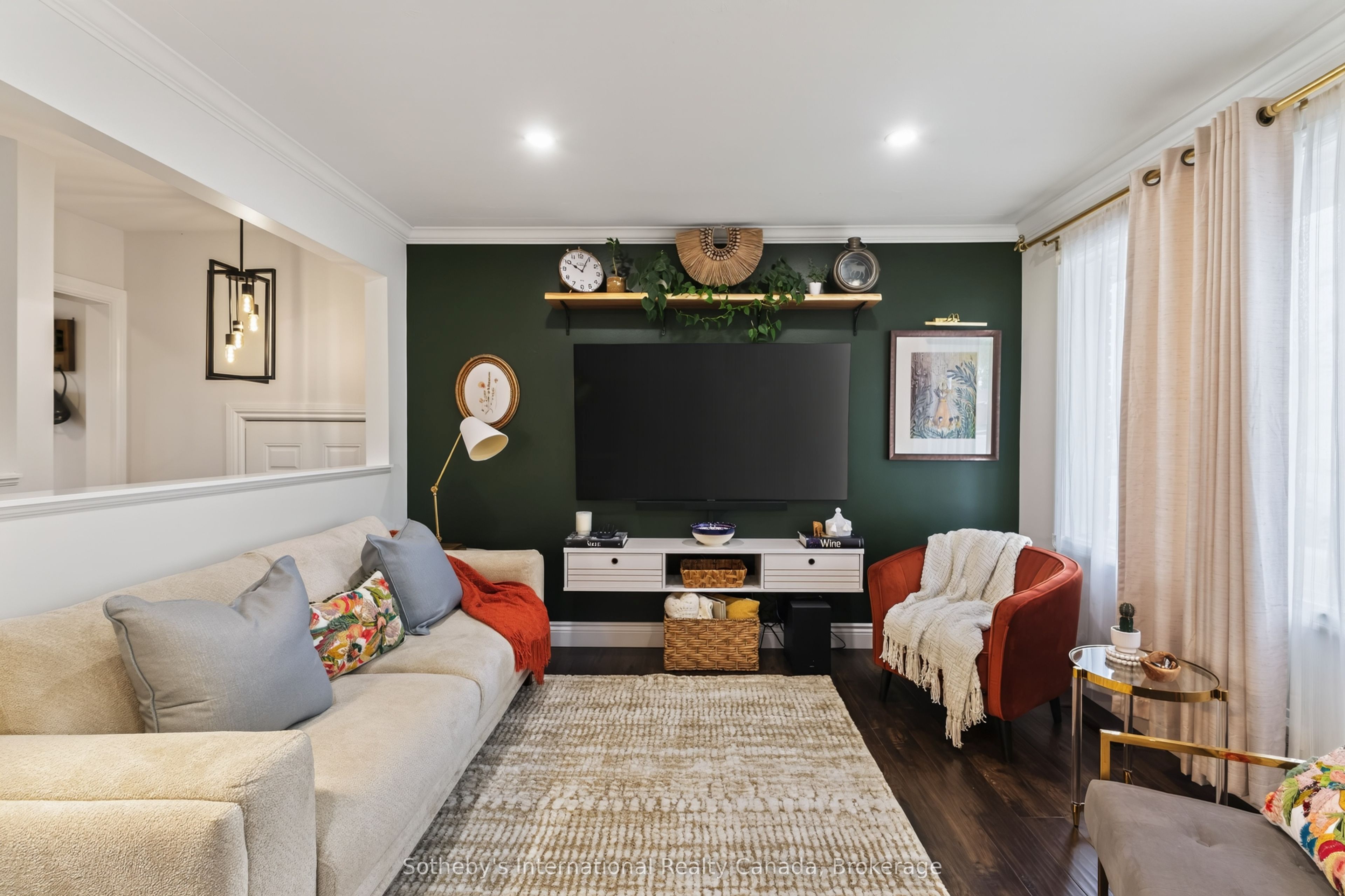 94 Ninth Avenue Property Photo 6