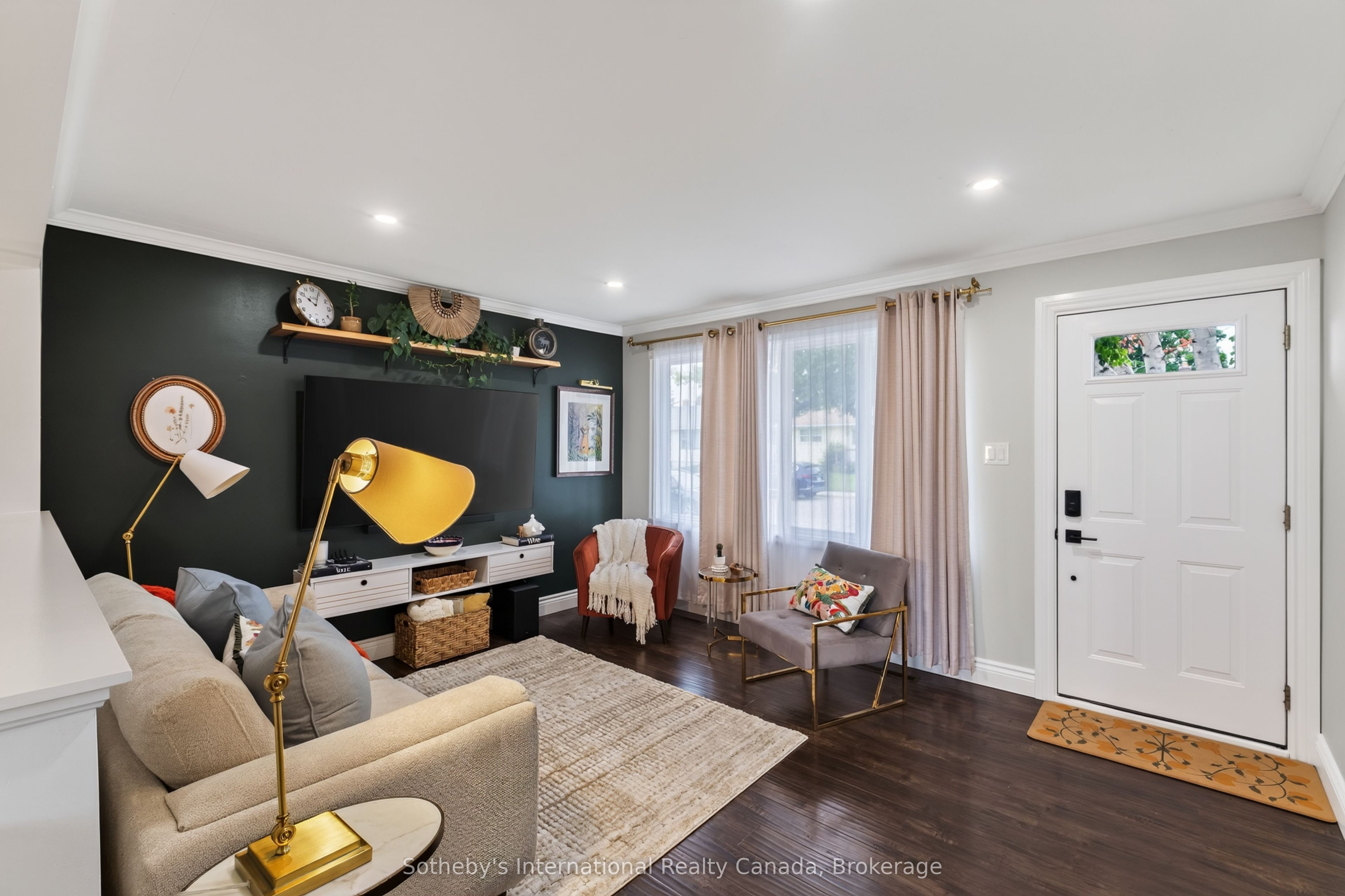 94 Ninth Avenue Property Photo 7
