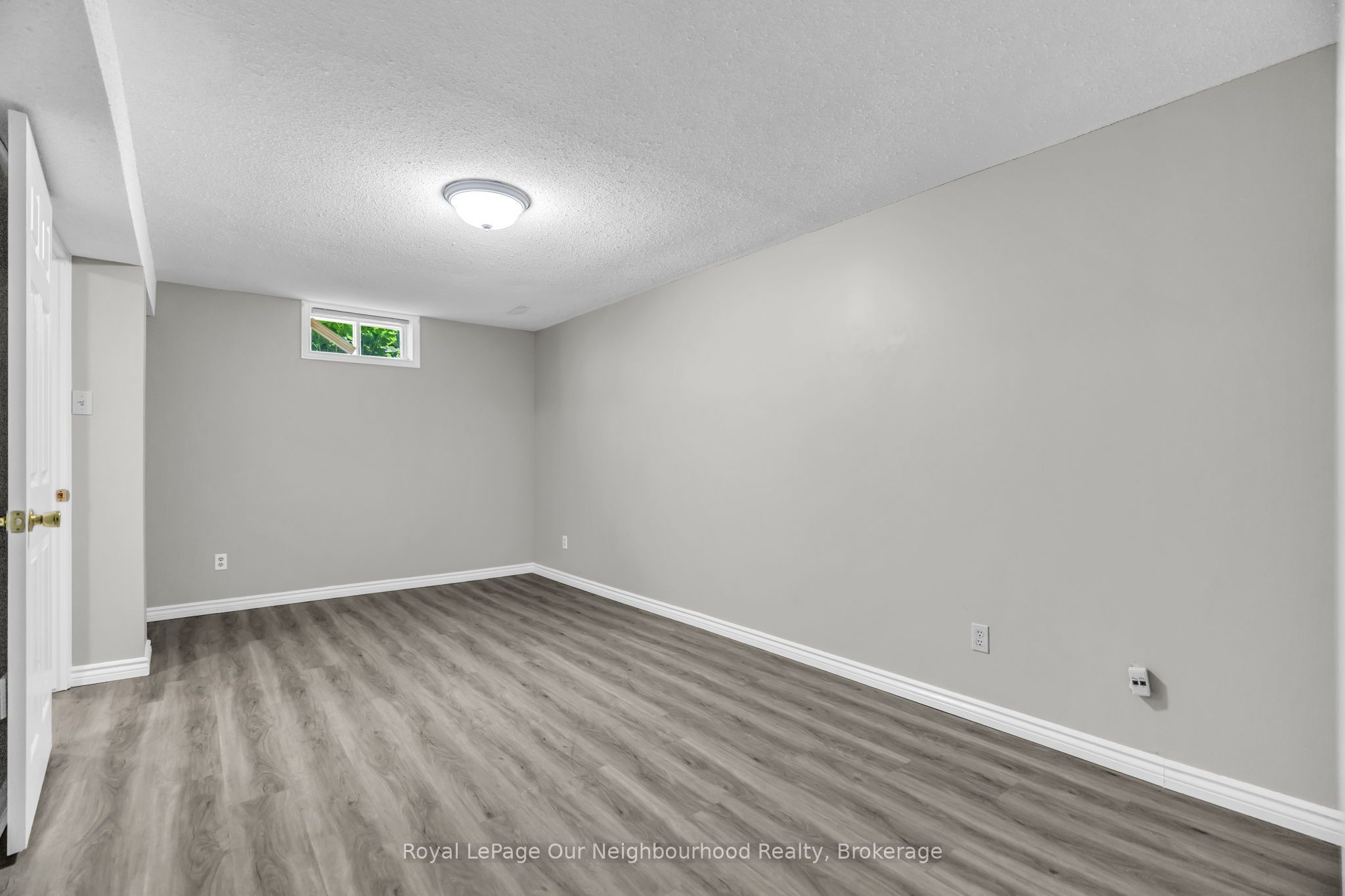 135 Kanata Crescent Property Photo 38