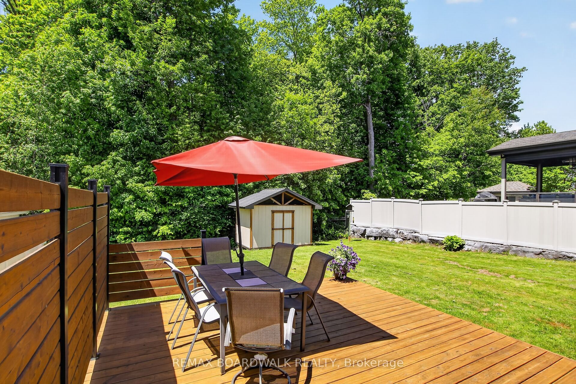 375 Quartz Avenue Property Photo 29