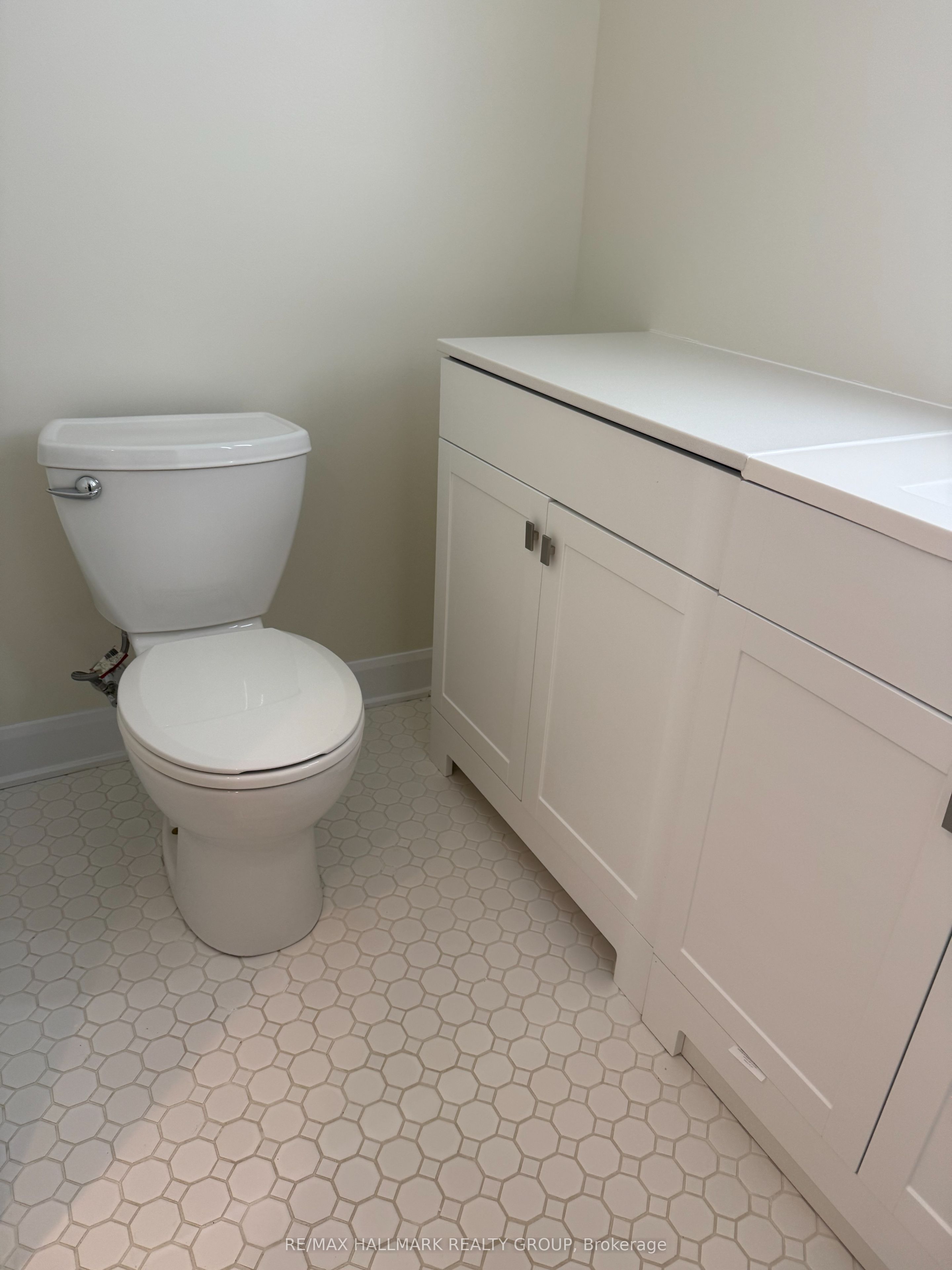2692 Colman Street Property Photo 37