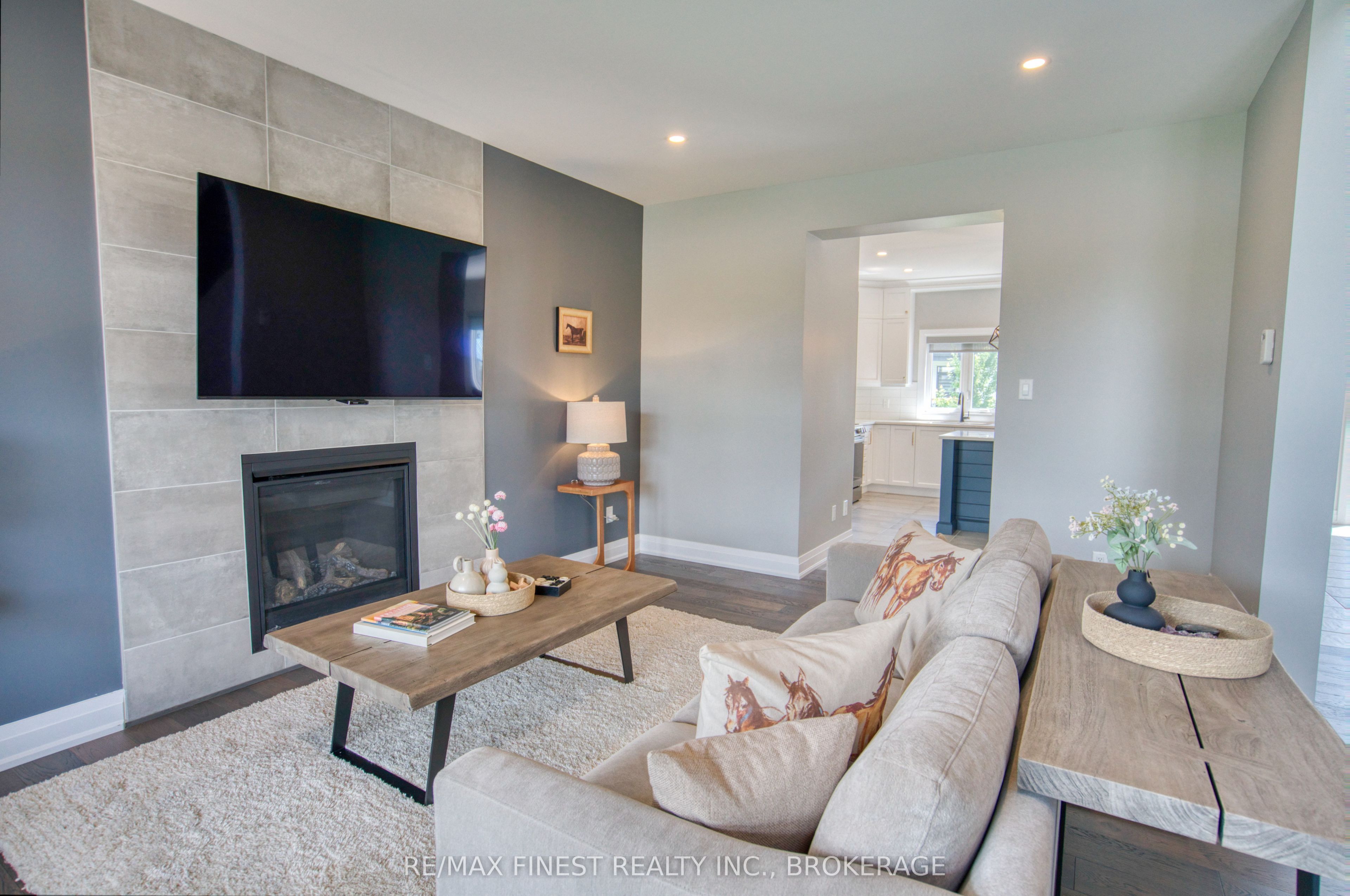 1152 Avignon Street Property Photo 5