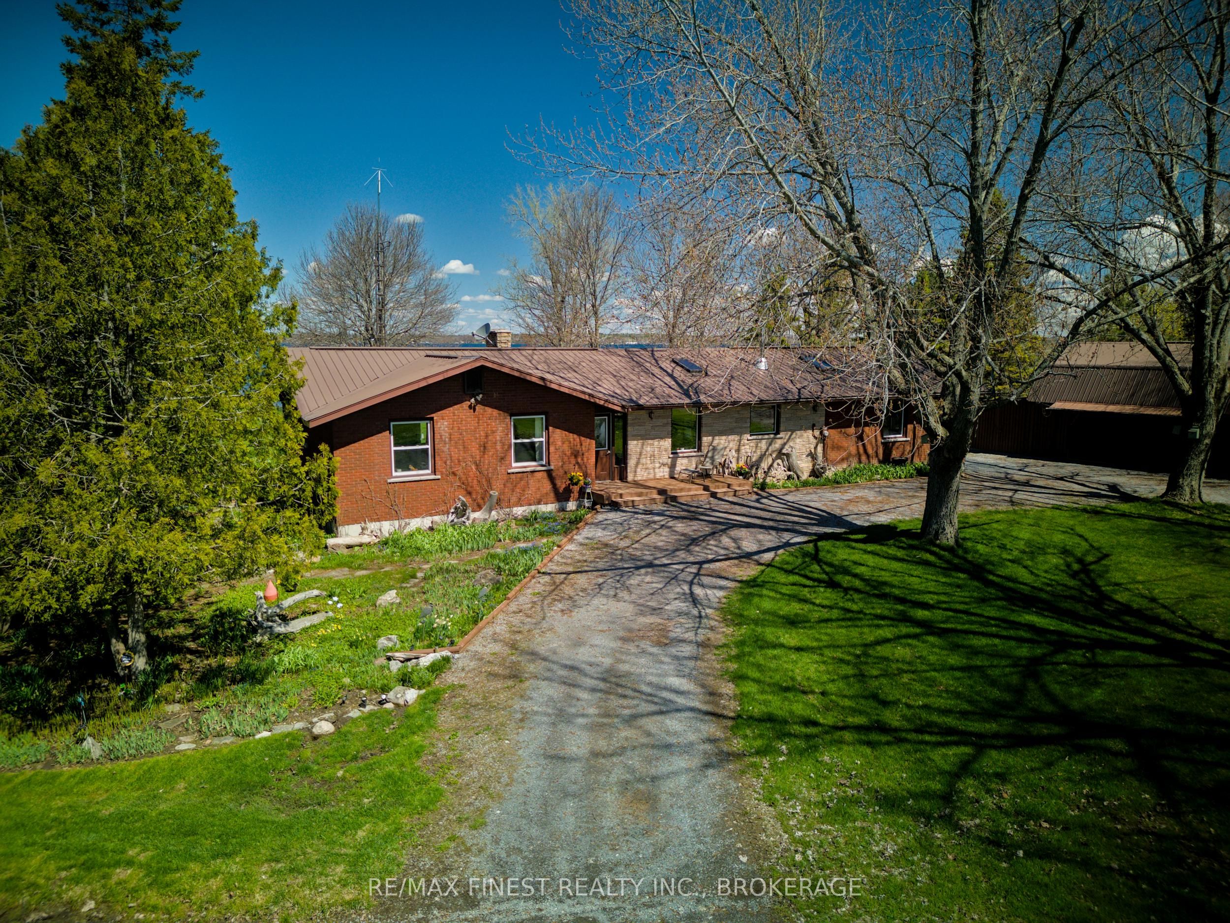 10930 Front Road Property Photo 42