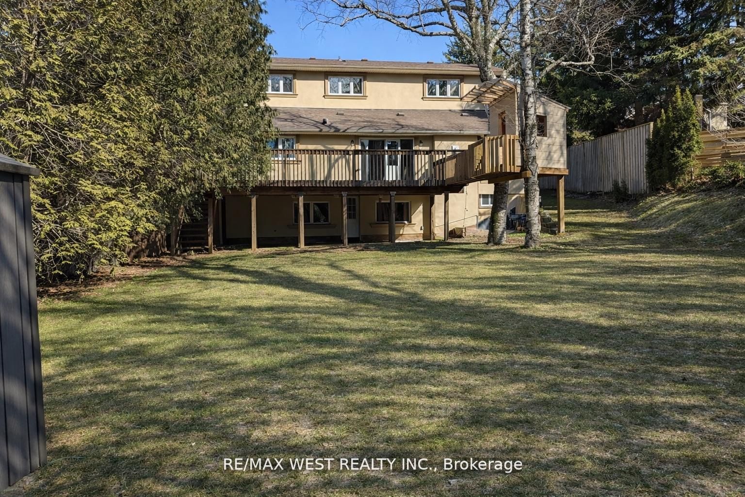 26 Hostein Drive Property Photo 9