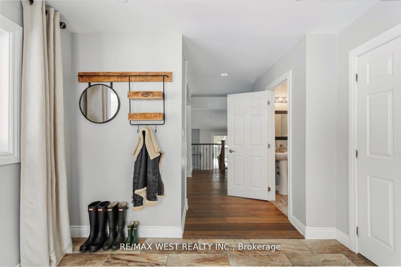 26 Hostein Drive Property Photo 13