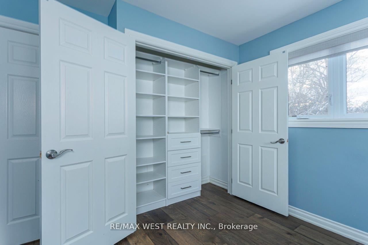 26 Hostein Drive Property Photo 28
