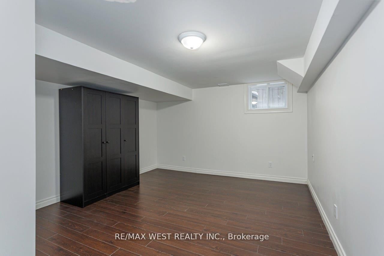 26 Hostein Drive Property Photo 32