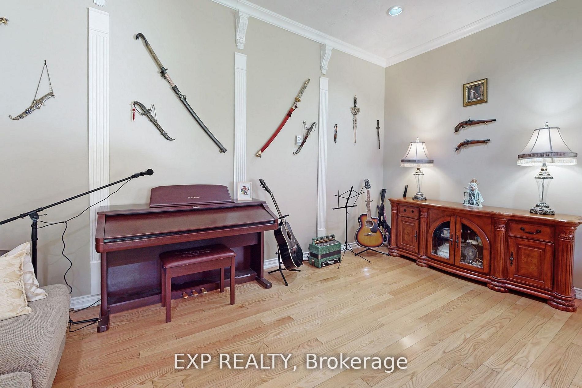 351219 Seventeenth Line Property Photo 8