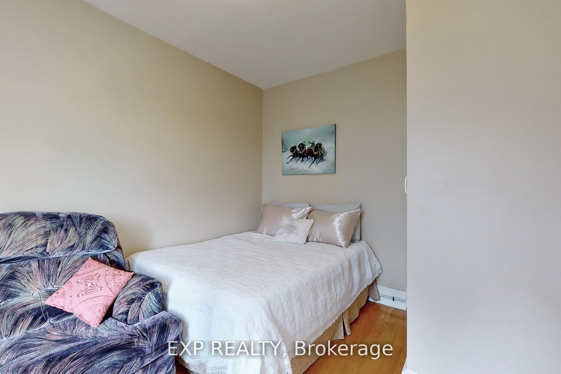 351219 Seventeenth Line Property Photo 23