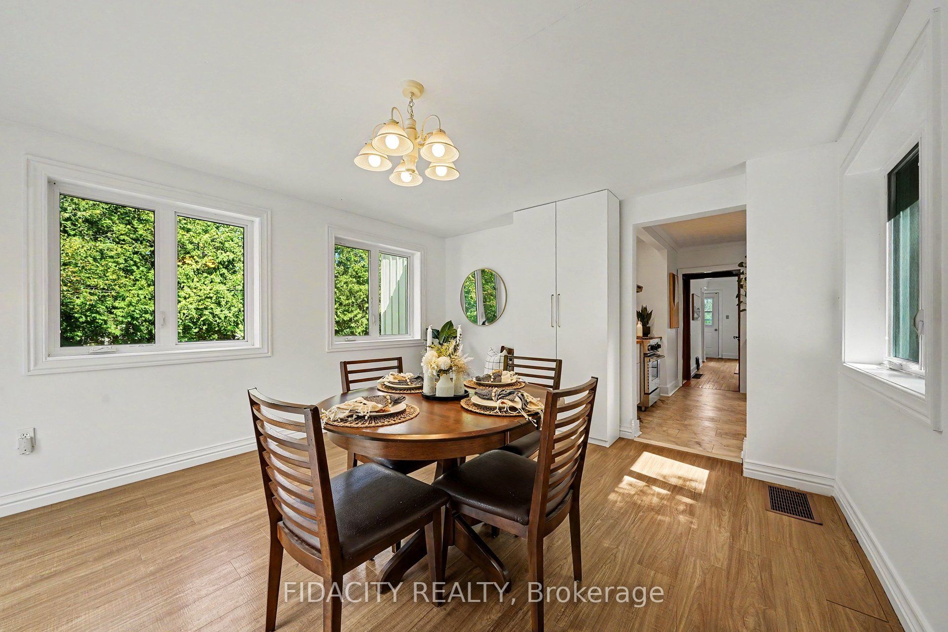 6811 Flewellyn Road Property Photo 10