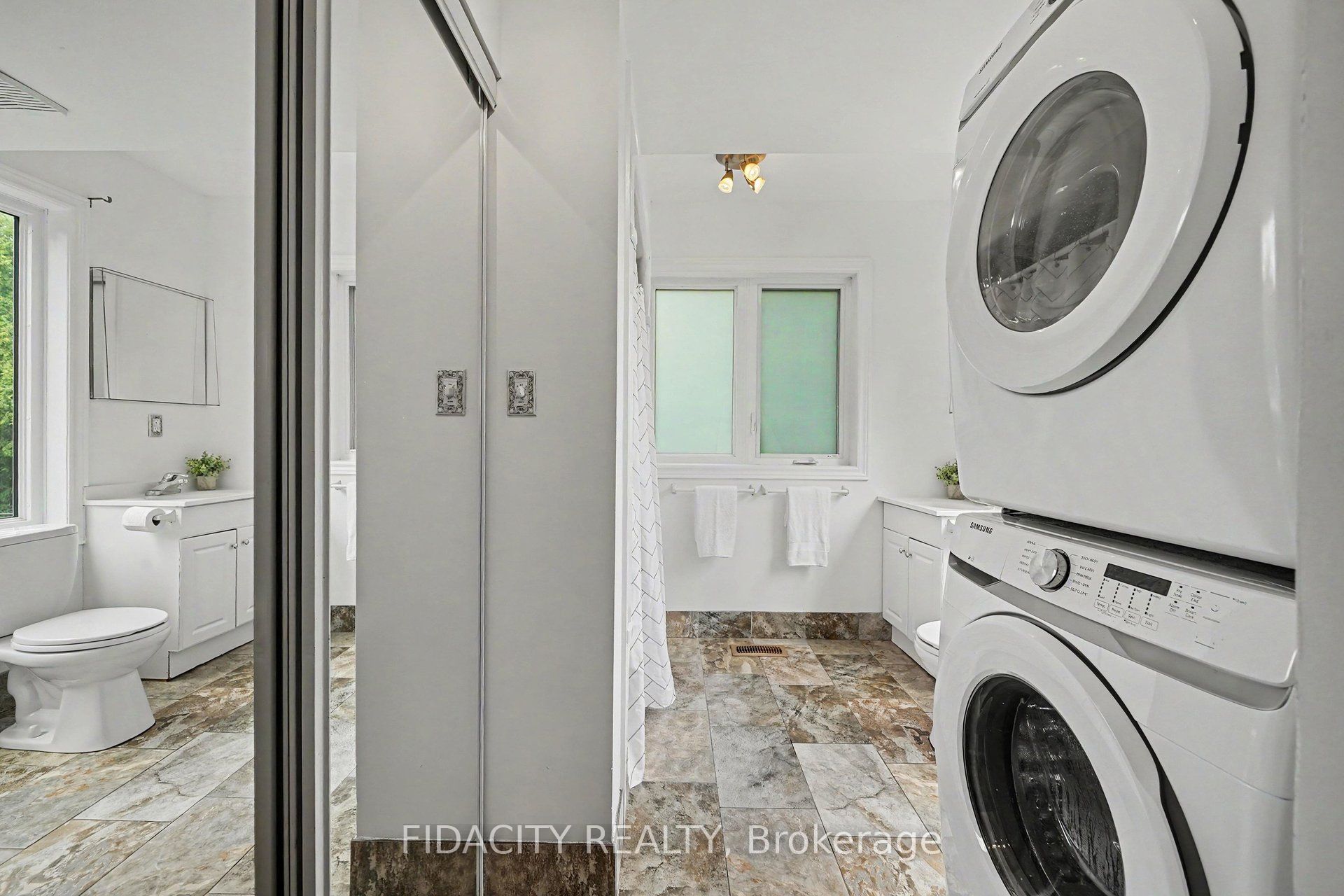 6811 Flewellyn Road Property Photo 15